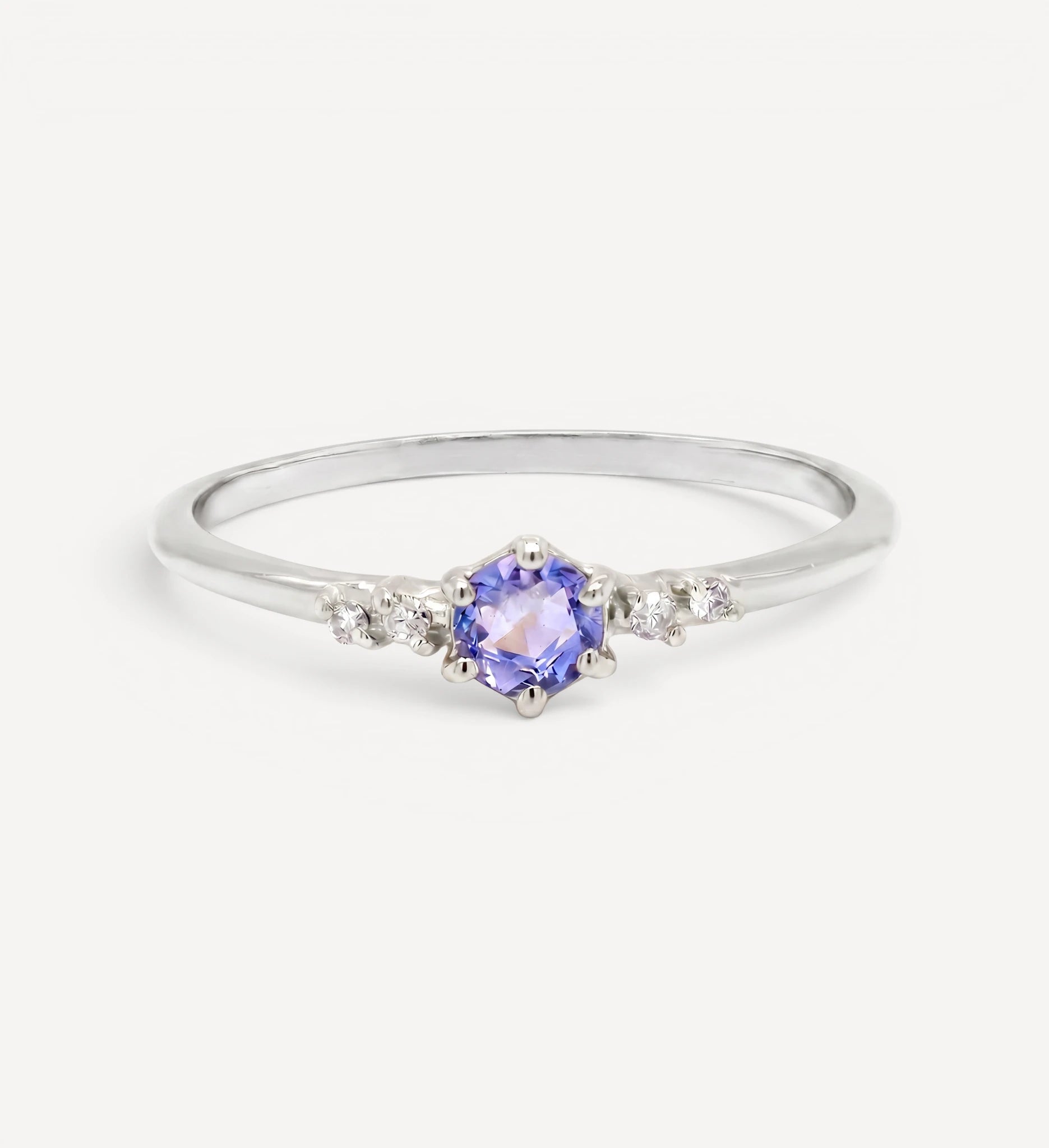 Thea | blue sapphire & diamonds