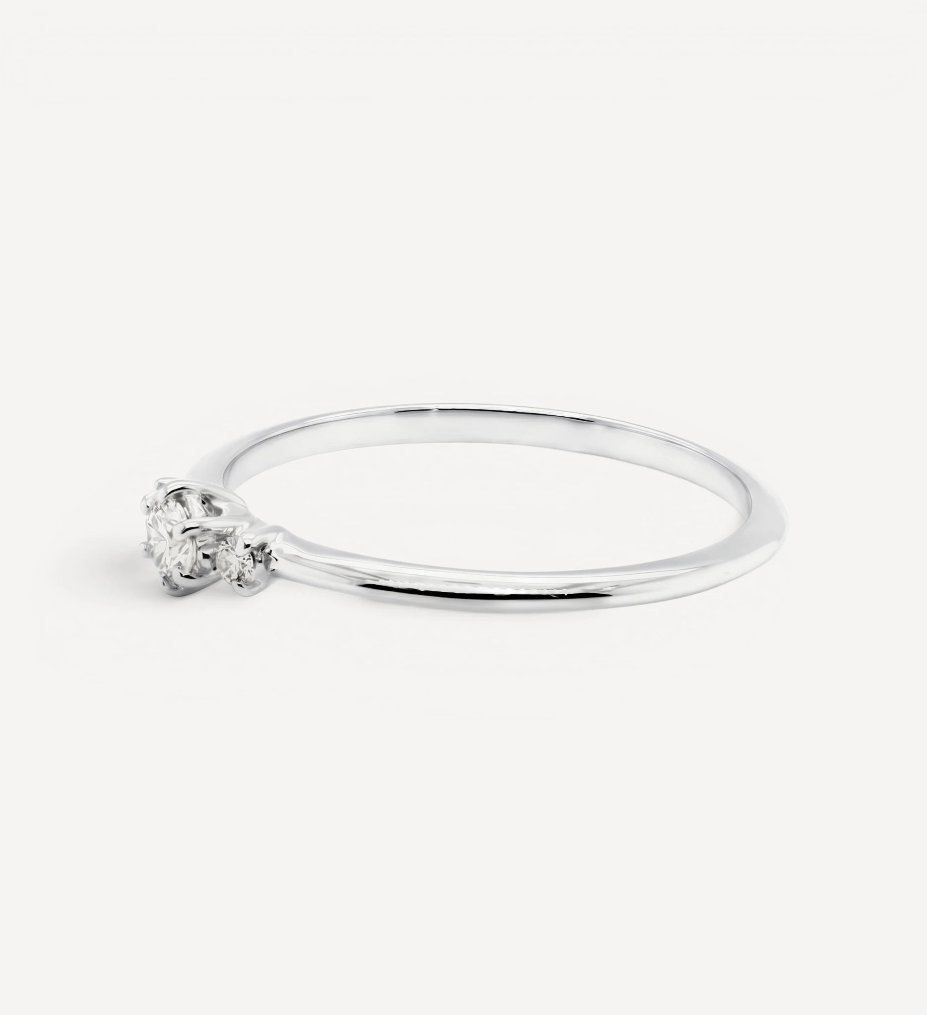 Fallon | white diamond