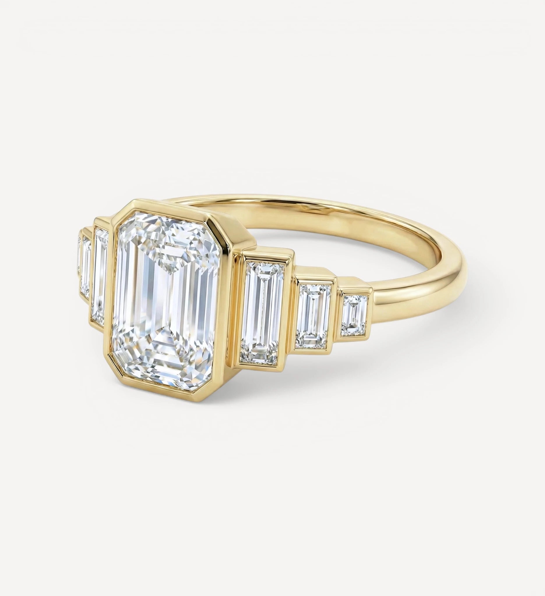 Nola Ring | Emerald Diamond