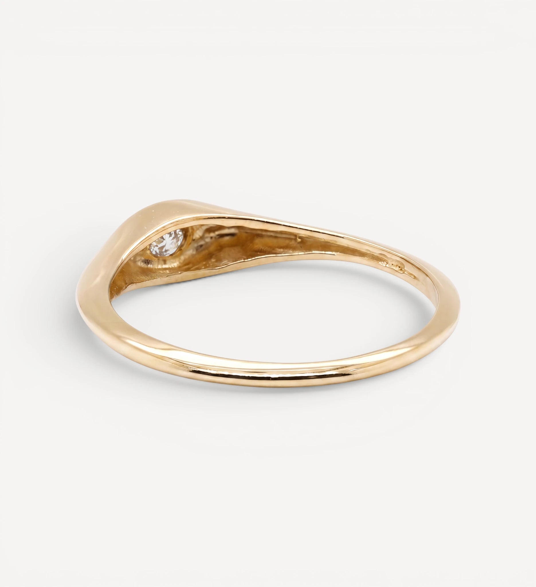 Marquise Signet | Diamond