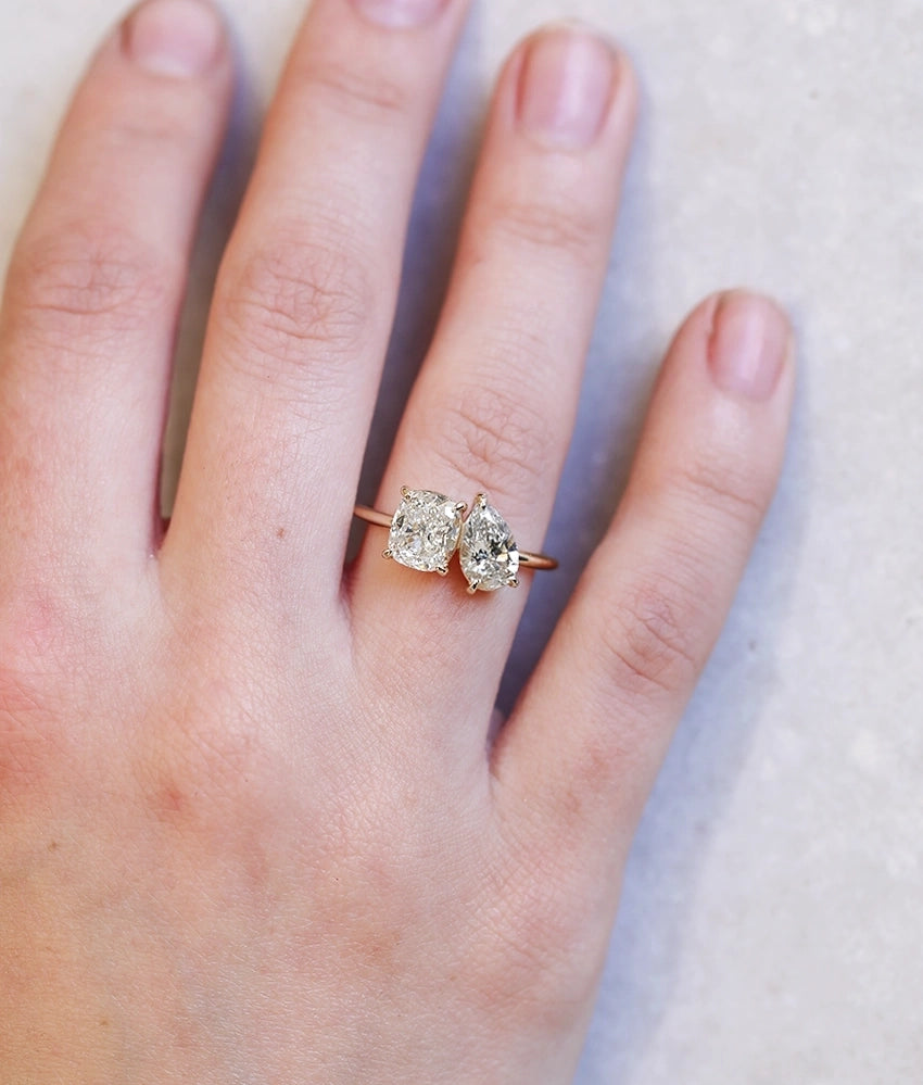 Toi et Moi | cushion & pear diamond
