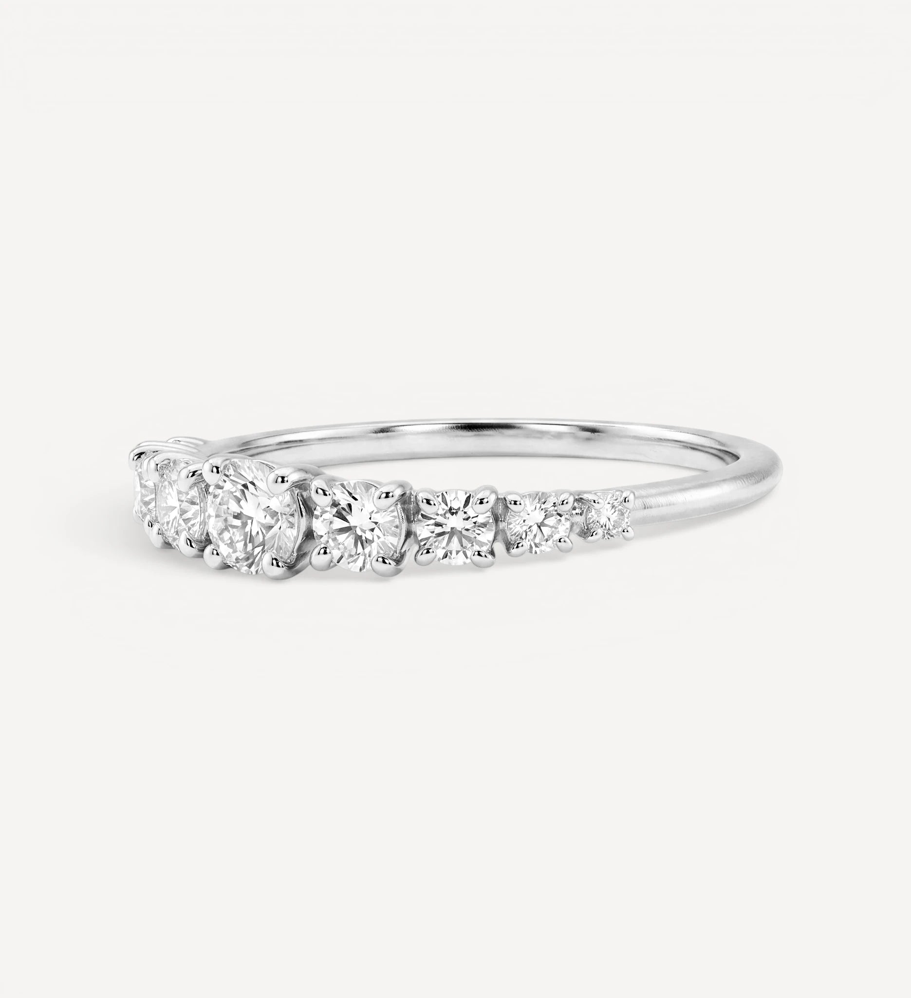 Maya medium | diamonds