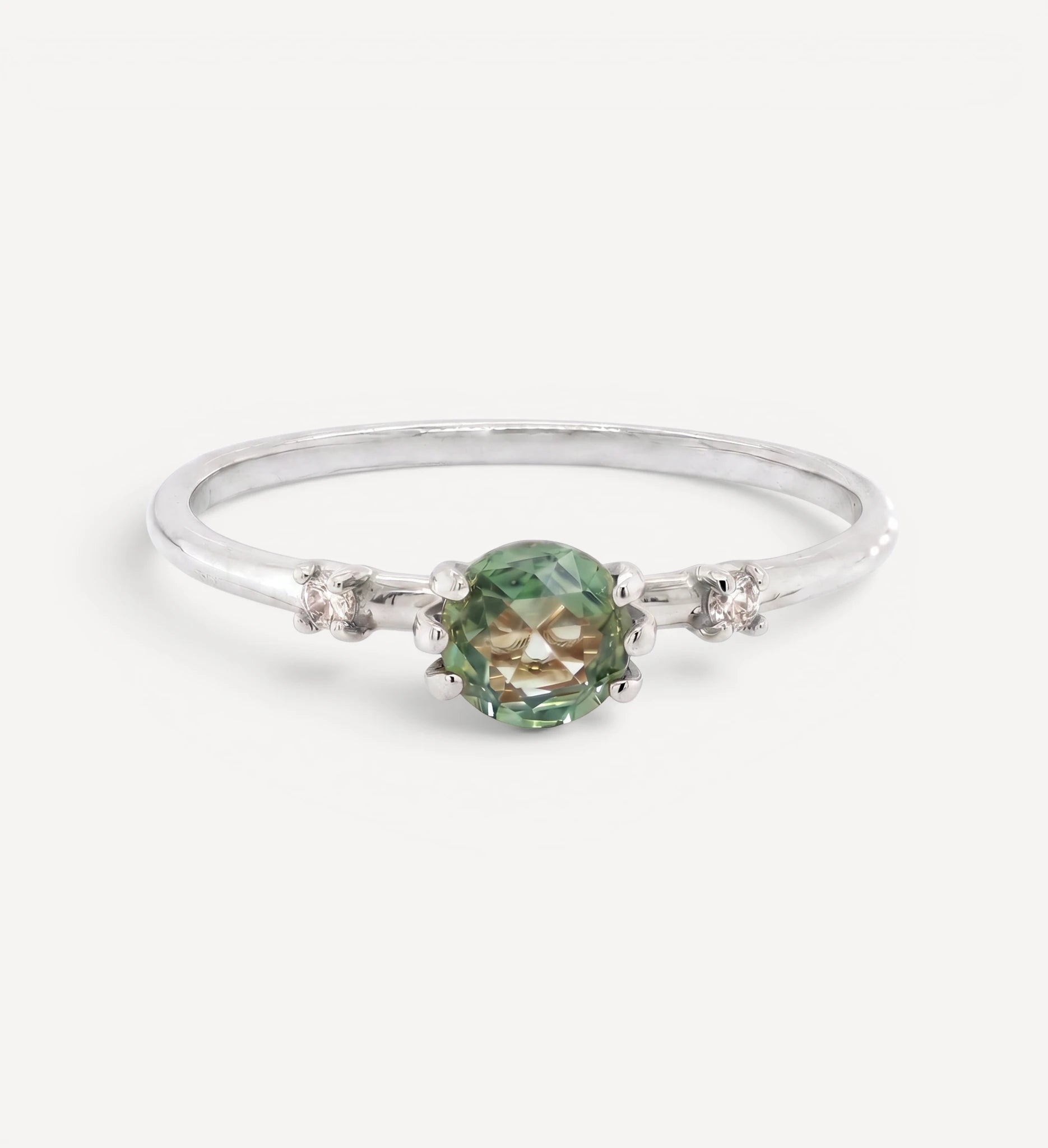 Lana II | green sapphire & diamonds
