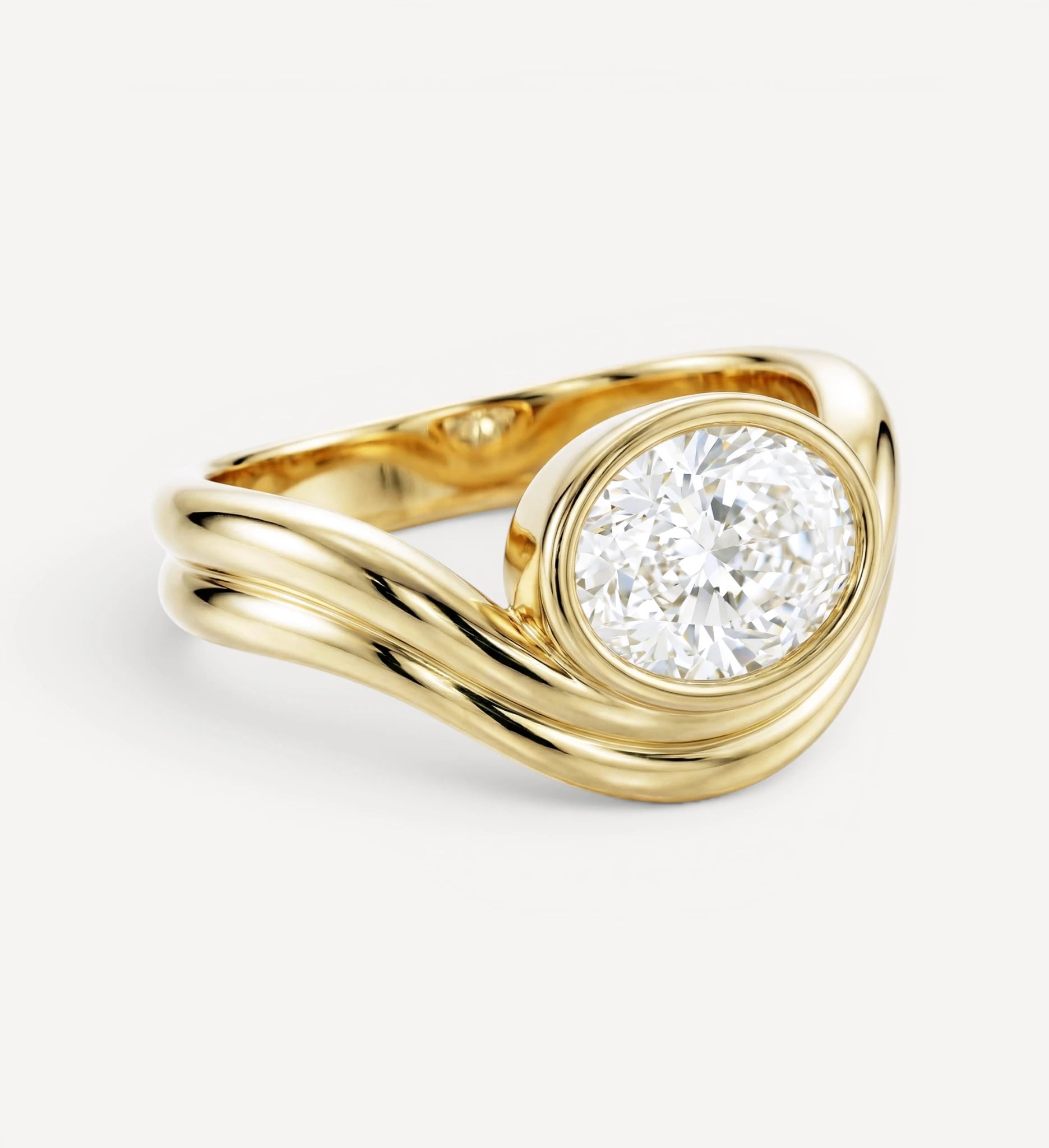 Quinn Ring | Oval Diamond