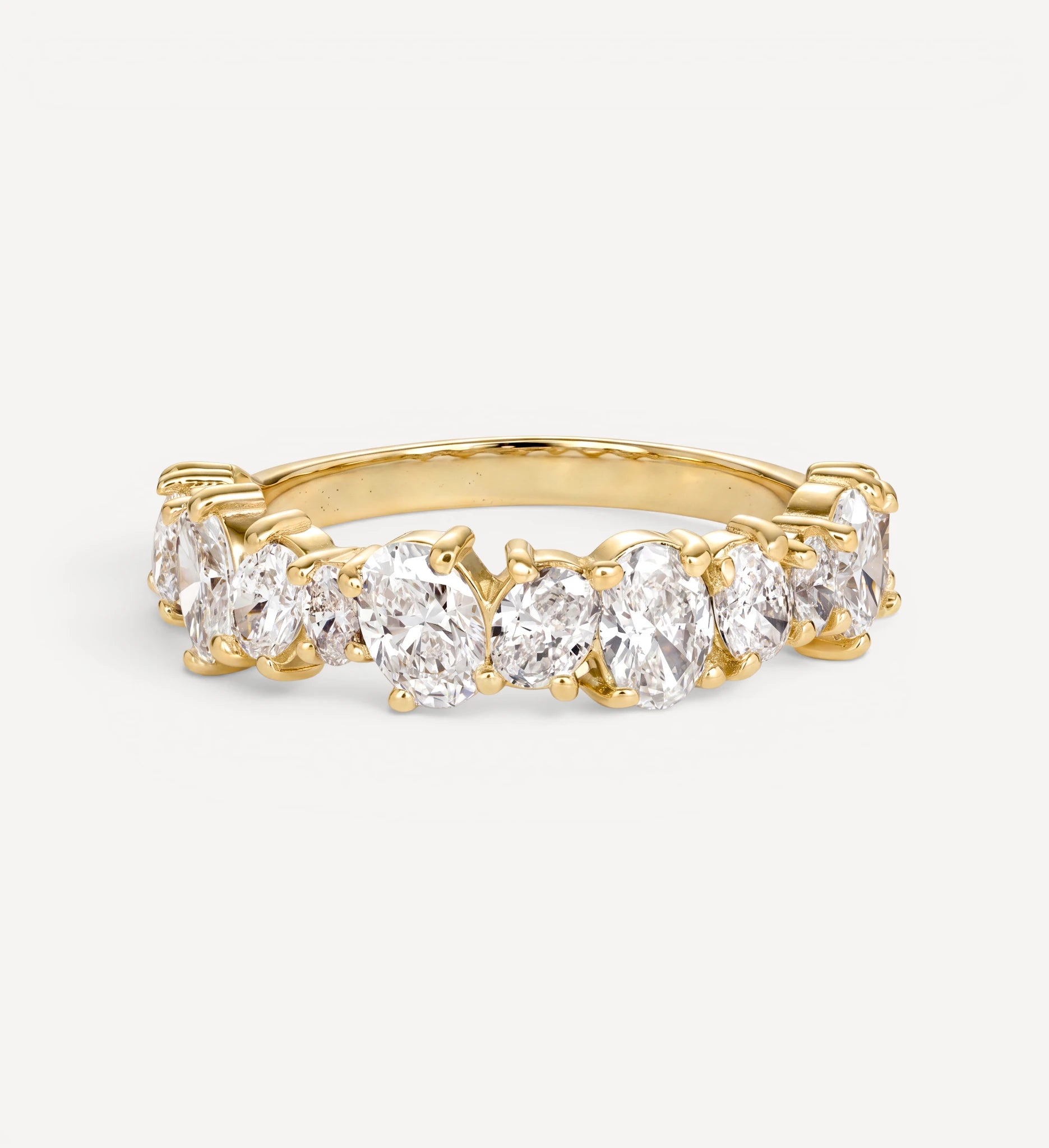 Oval Cluster Eternity ring | diamond