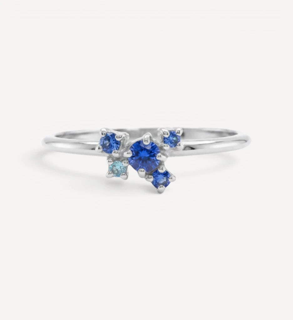 Dela Cluster ring | sapphire