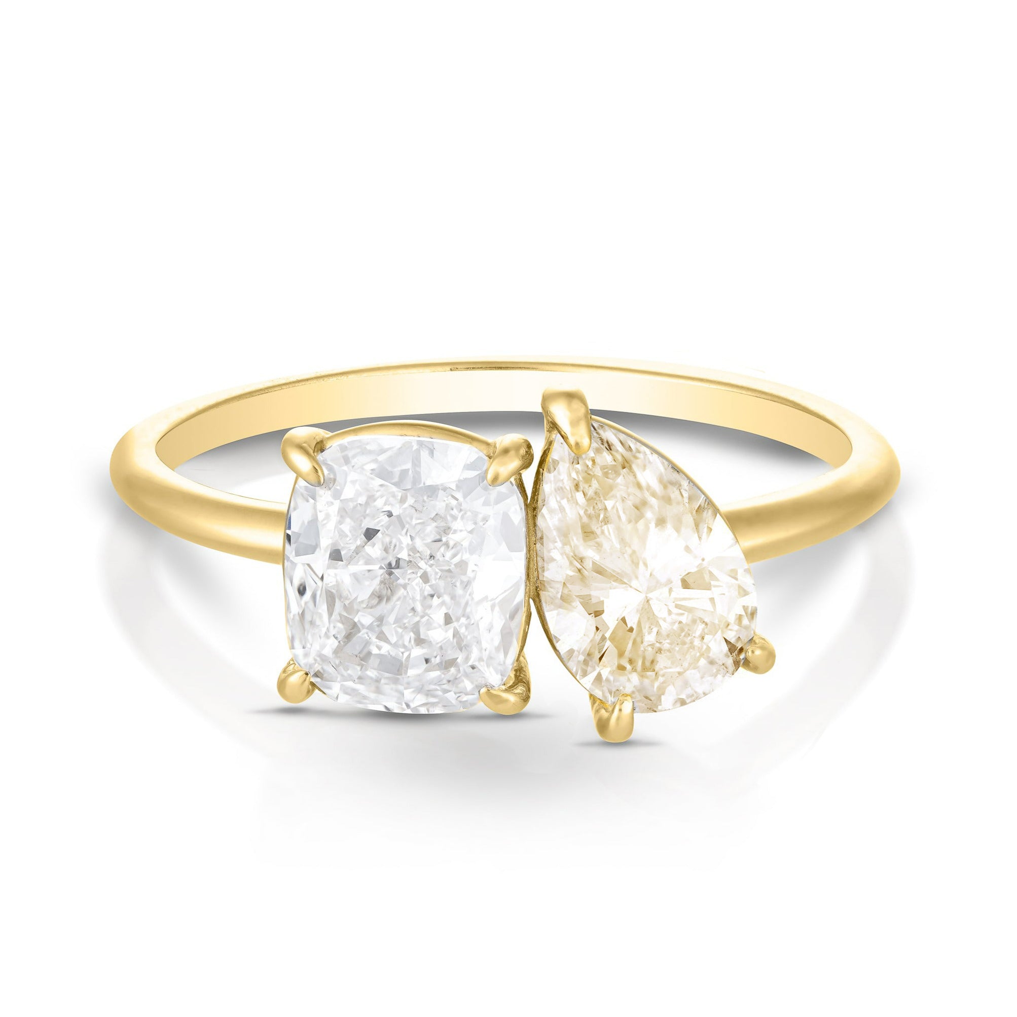 Toi et Moi | cushion & pear diamond