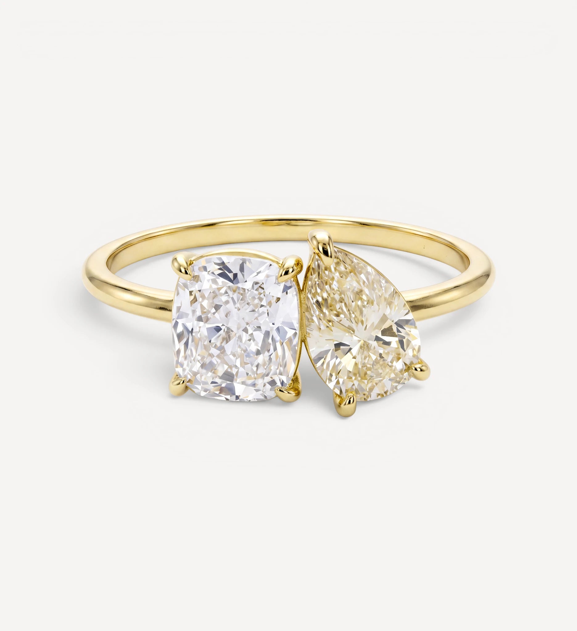 Toi et Moi | cushion & pear diamond