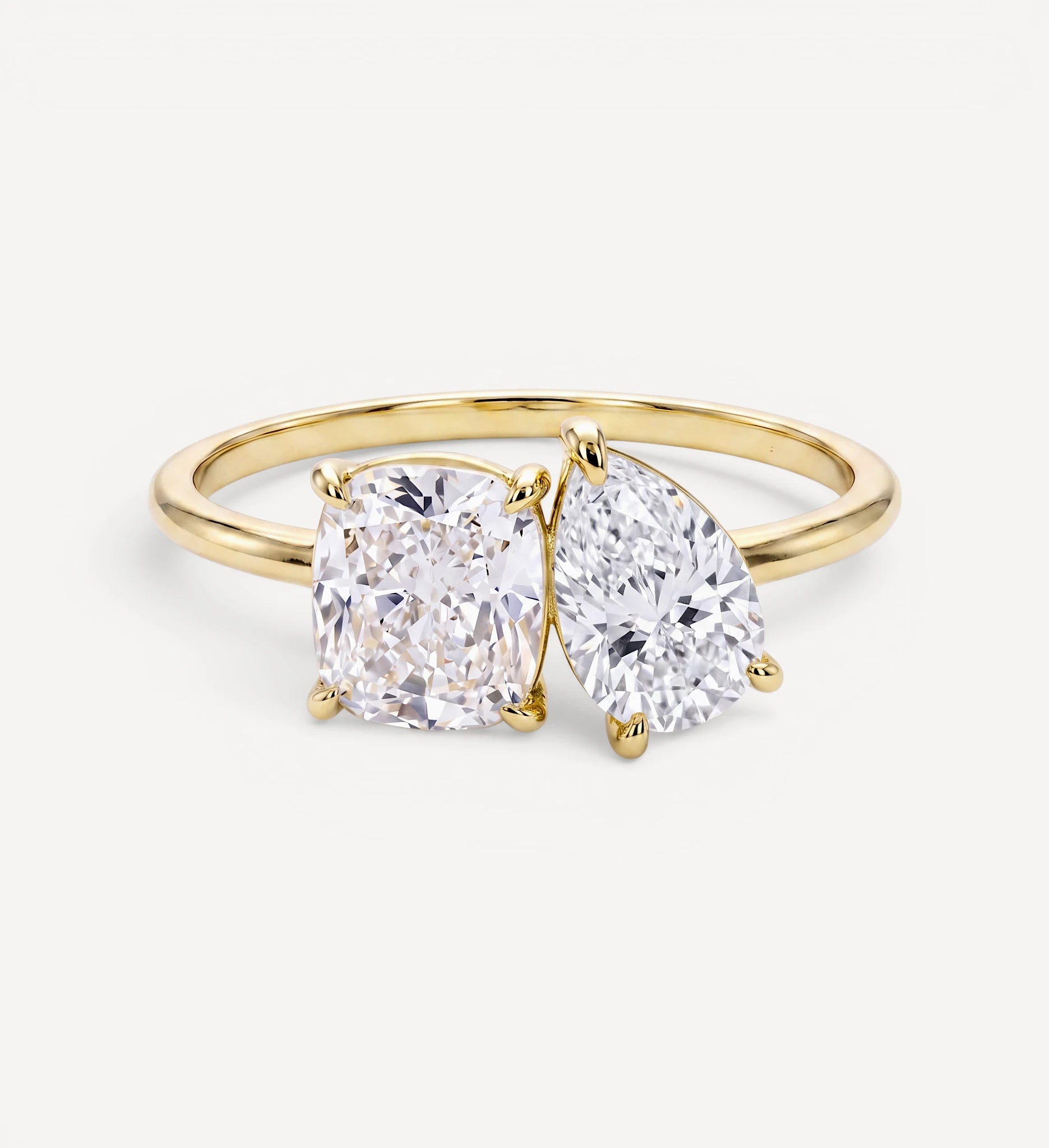 Toi et Moi | cushion & pear diamond