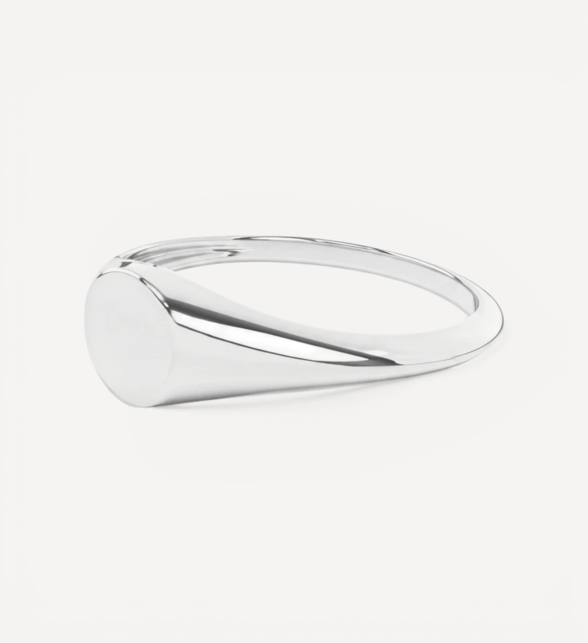 Petite Round Signet | Engraved Initial