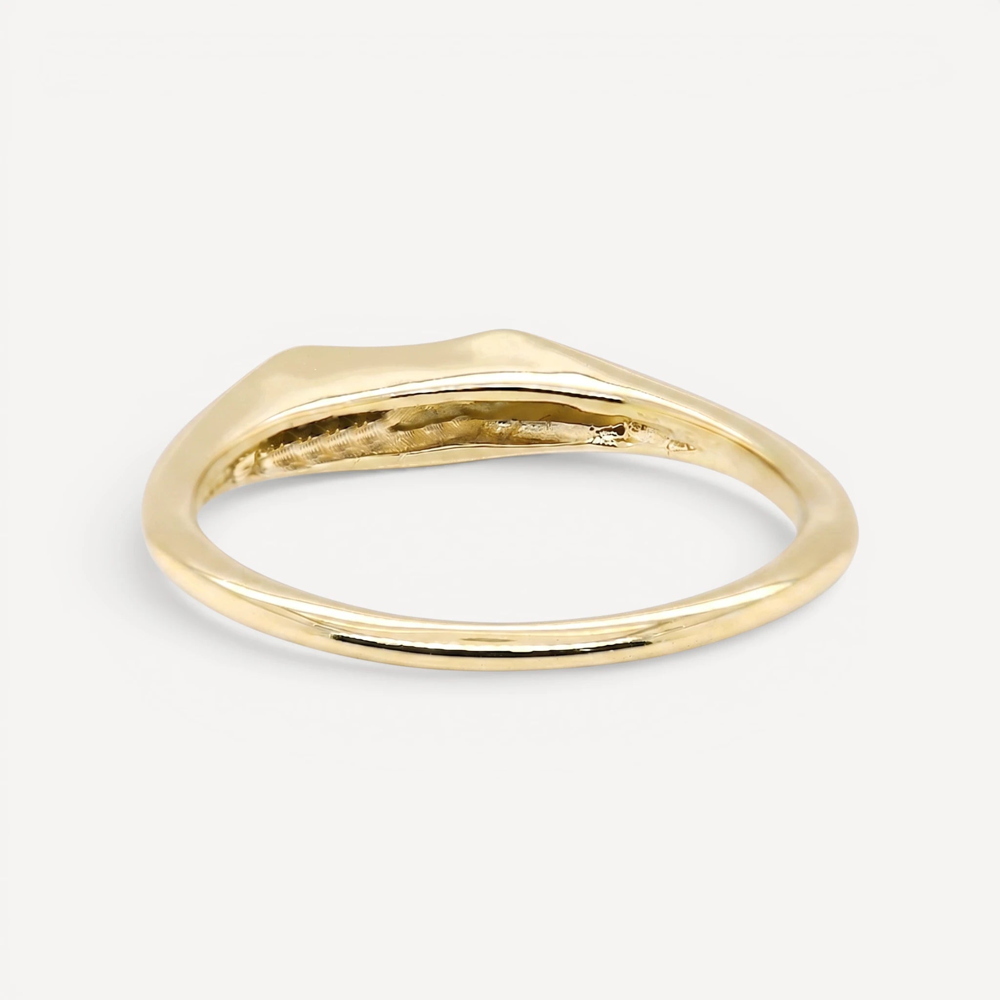 Crescent Signet