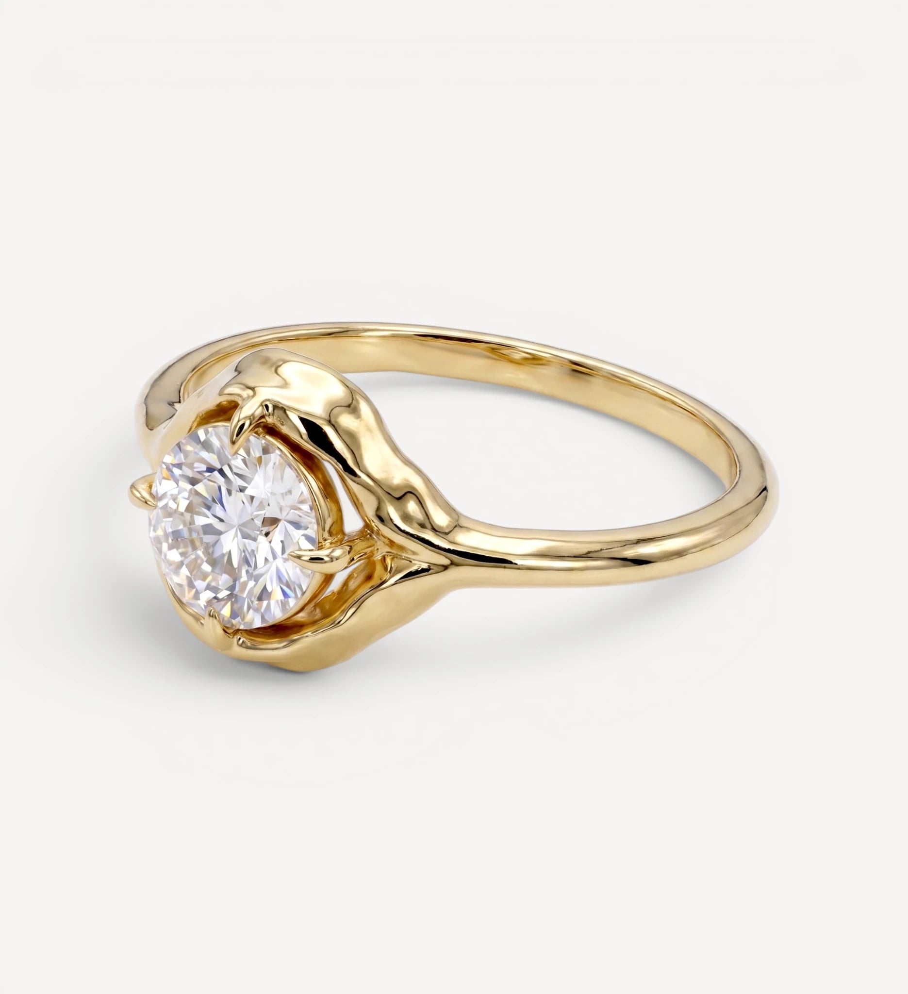 Organic Solitaire | round diamond