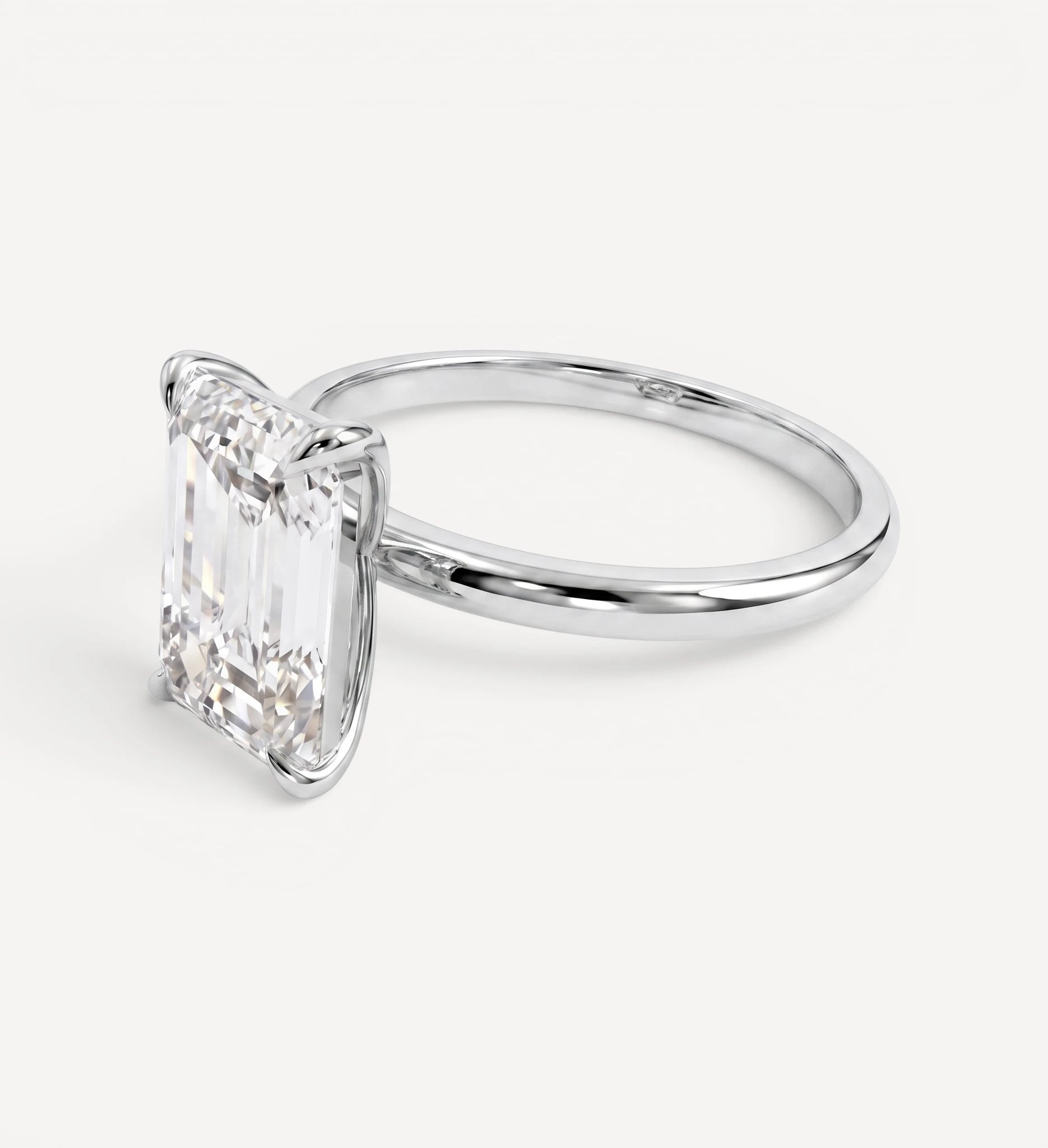 Willa Diamond Solitaire | Emerald