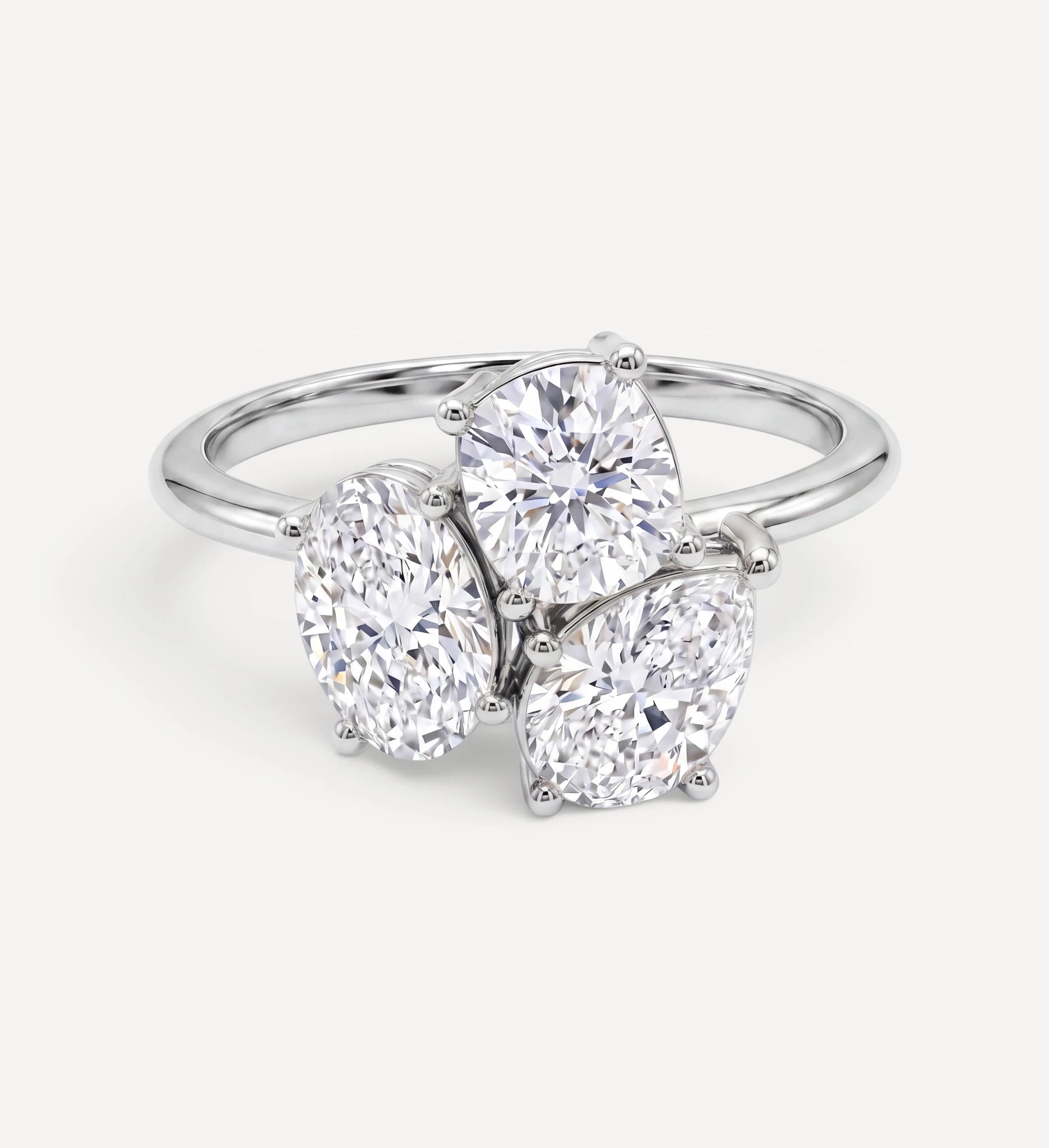 Triolet ring | diamond