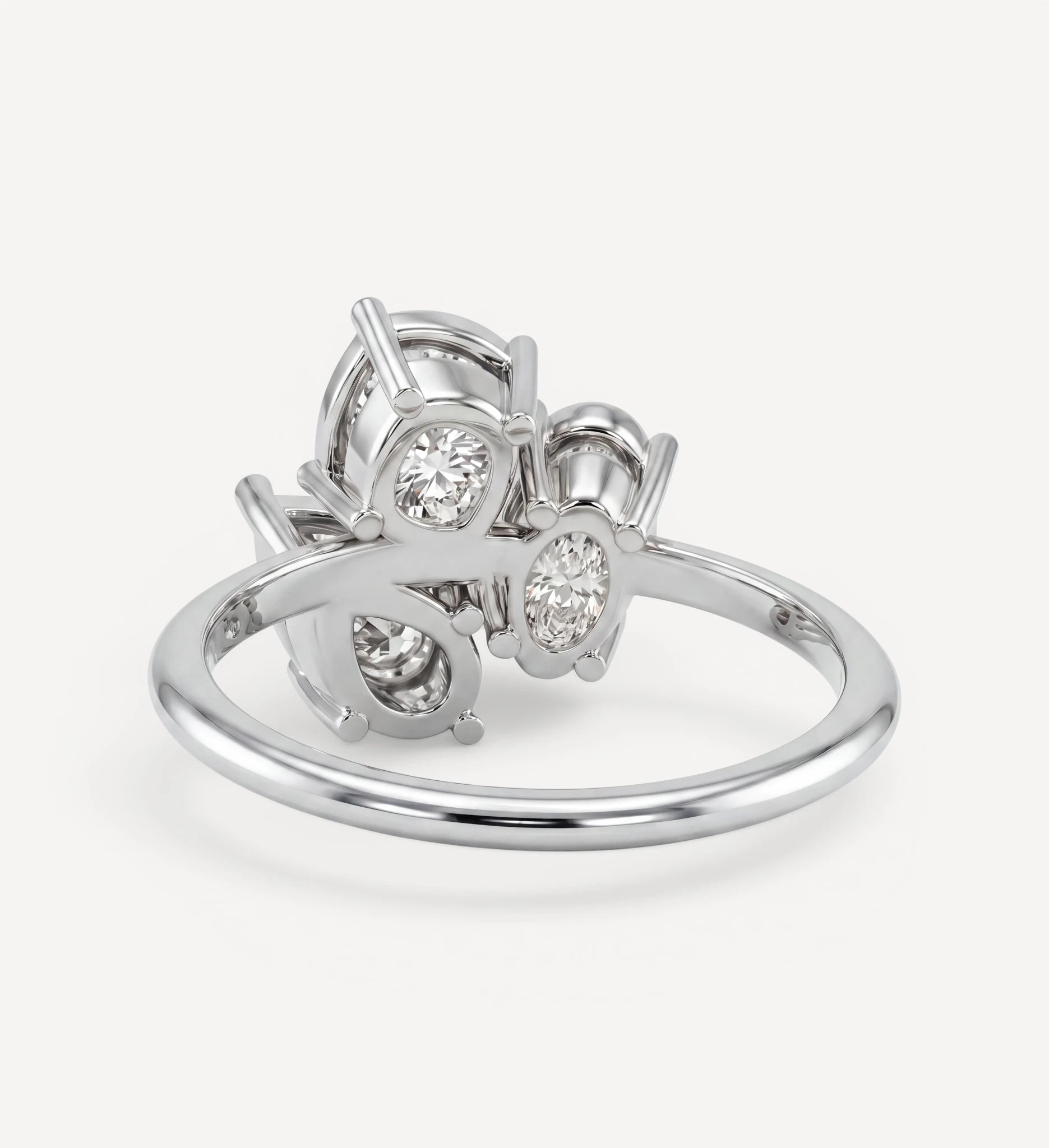 Triolet ring | diamond