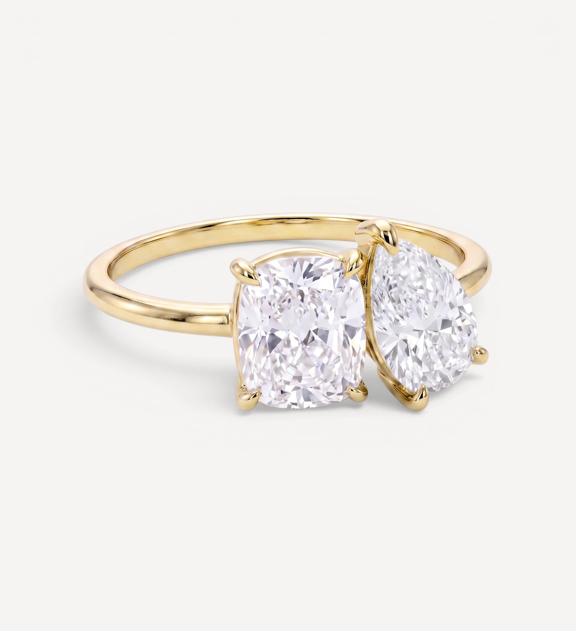 Toi et Moi | cushion & pear diamond