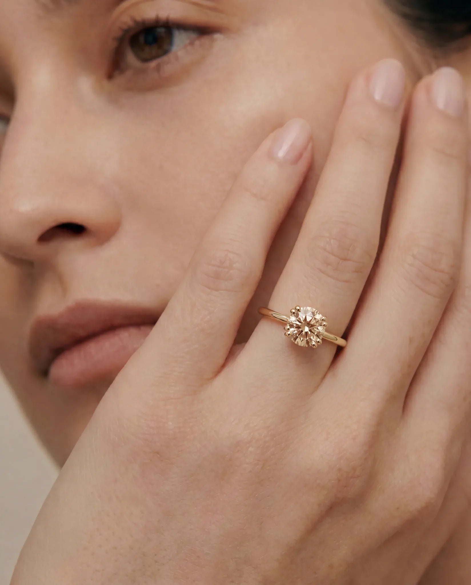 Round Solitaire | champagne diamond