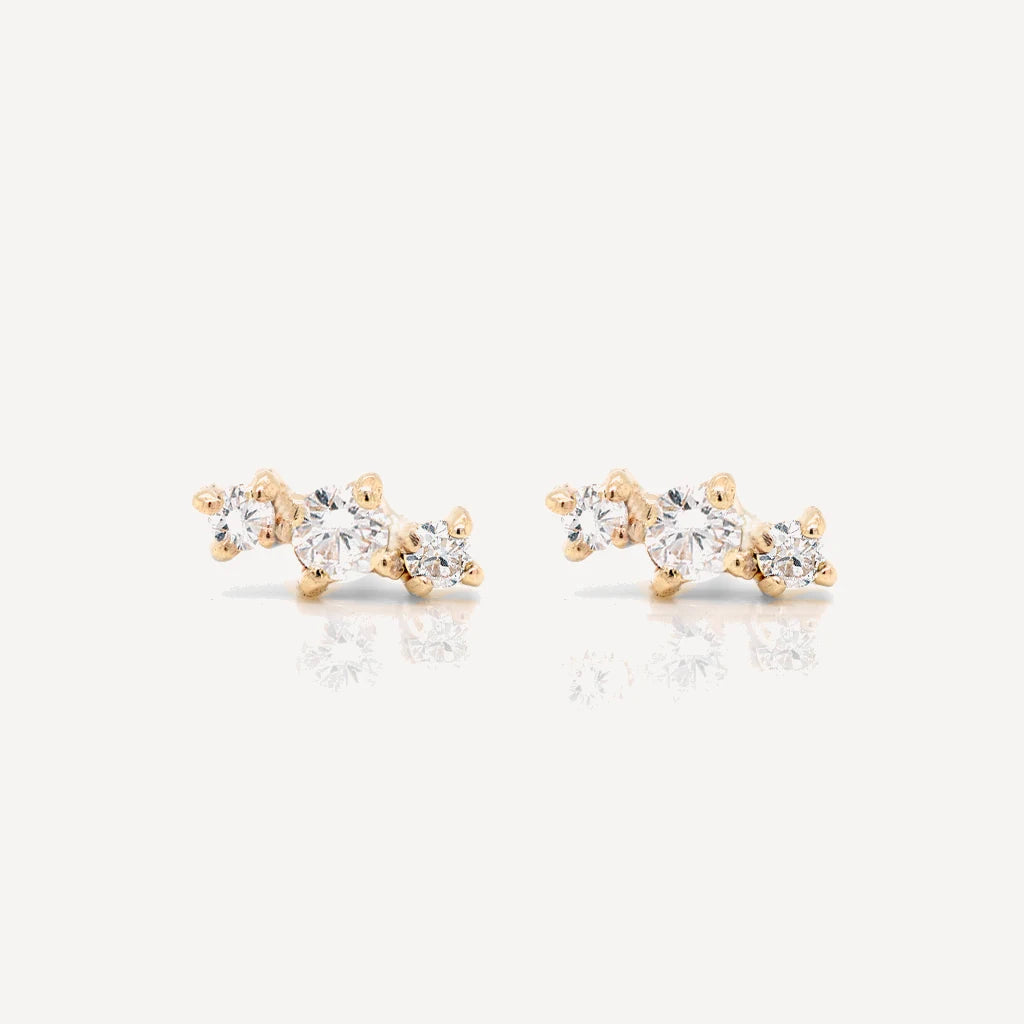 Lia studs | white diamond