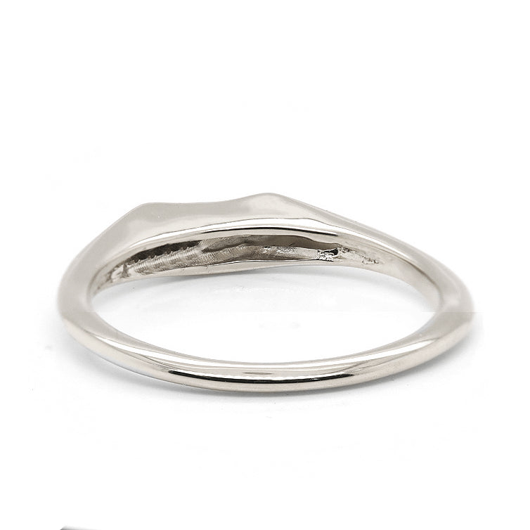 Crescent Signet