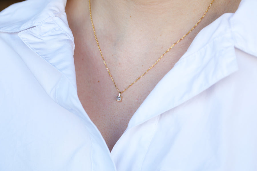 Imogen necklace II | Salt & Pepper diamond