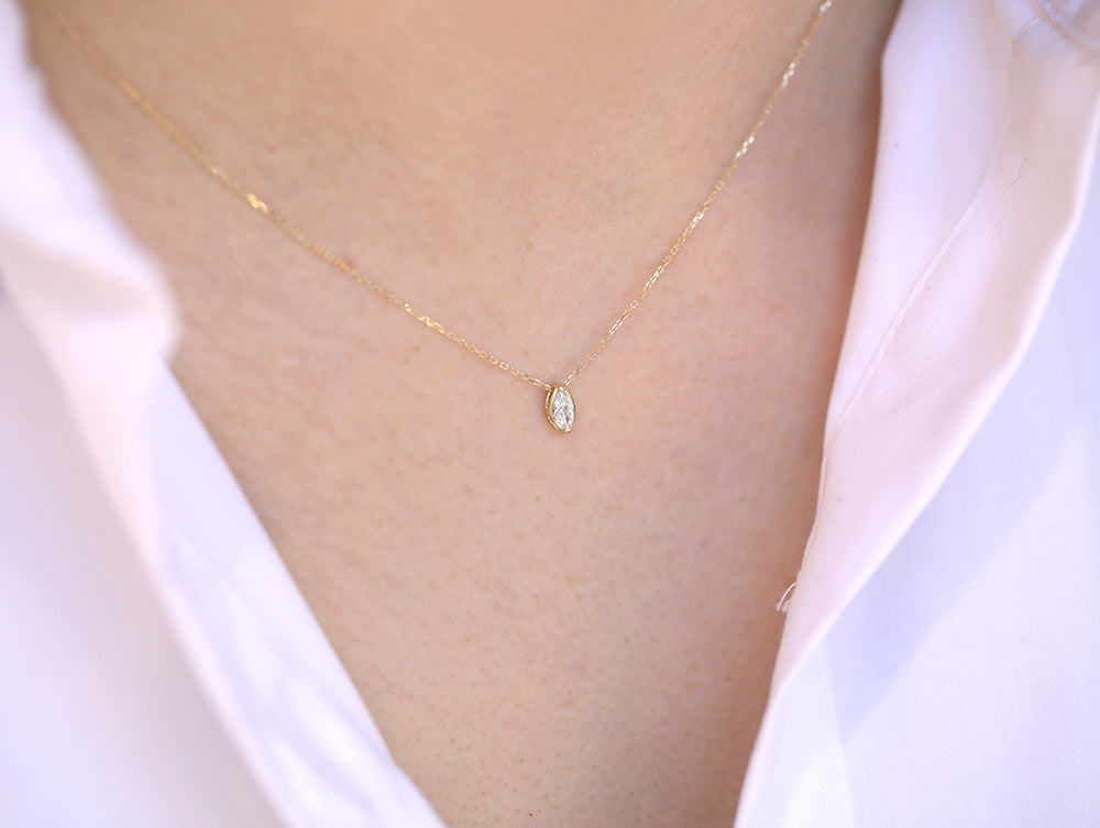 Marquise Slider Necklace | Medium Diamond
