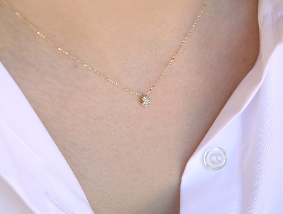 Pear Slider Necklace II | Medium Diamond