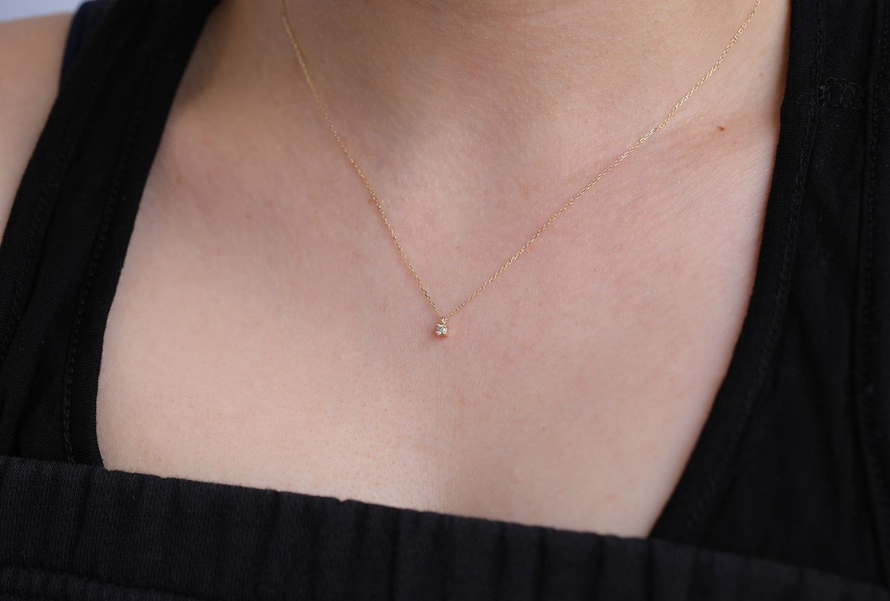 Faye necklace | white diamond