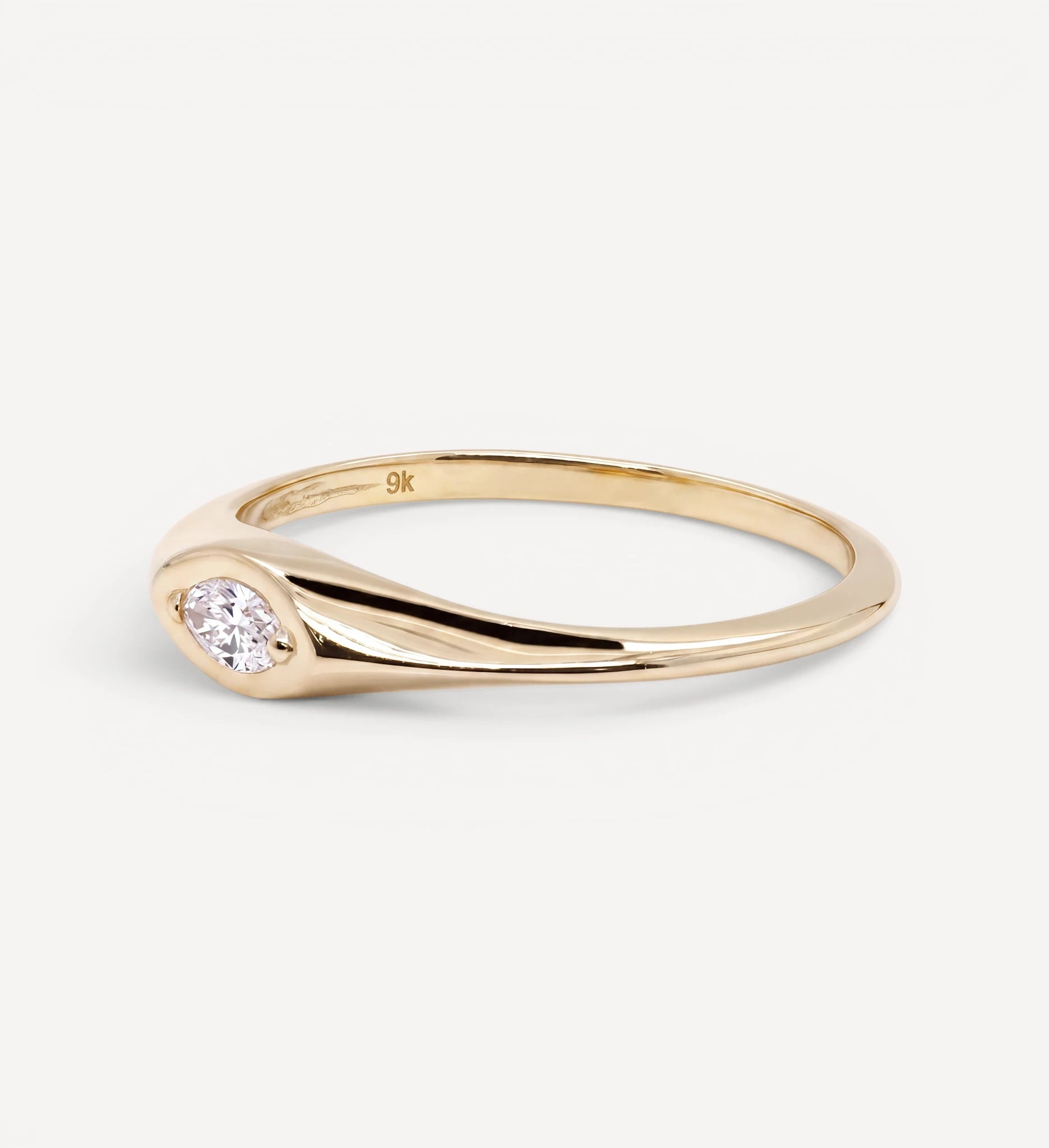 Marquise Signet | Diamond