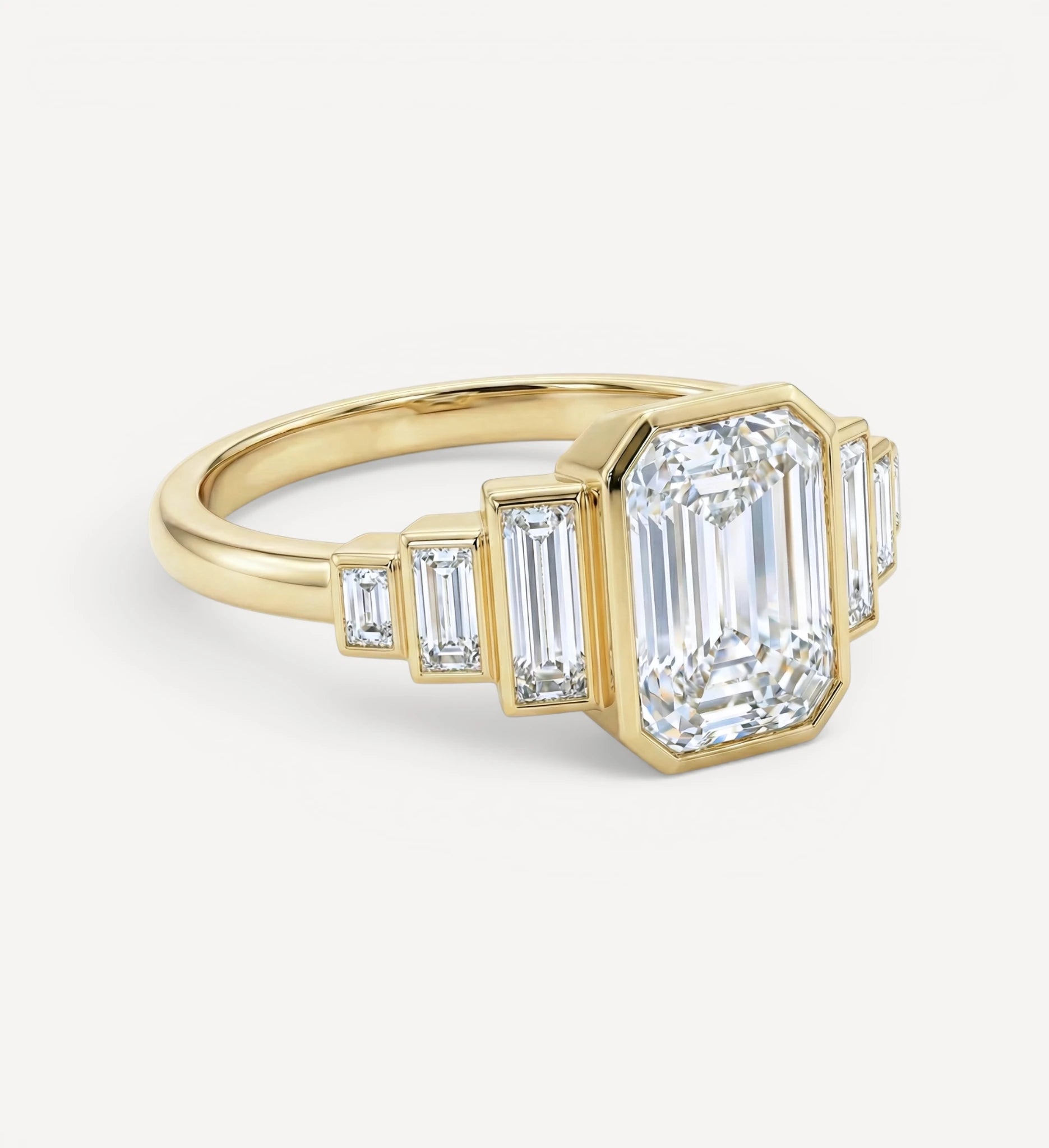 Nola Ring | Emerald Diamond