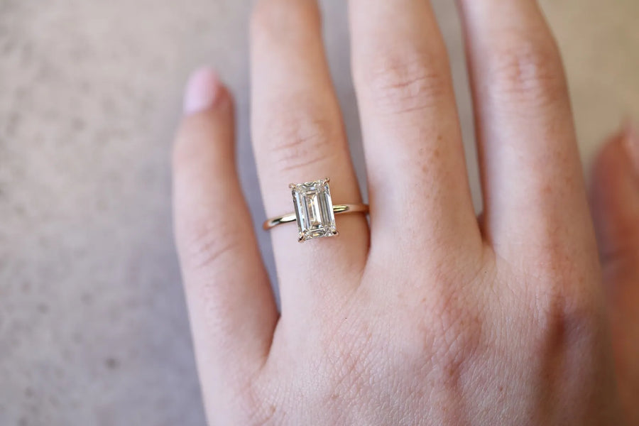 Willa Diamond Solitaire | Emerald