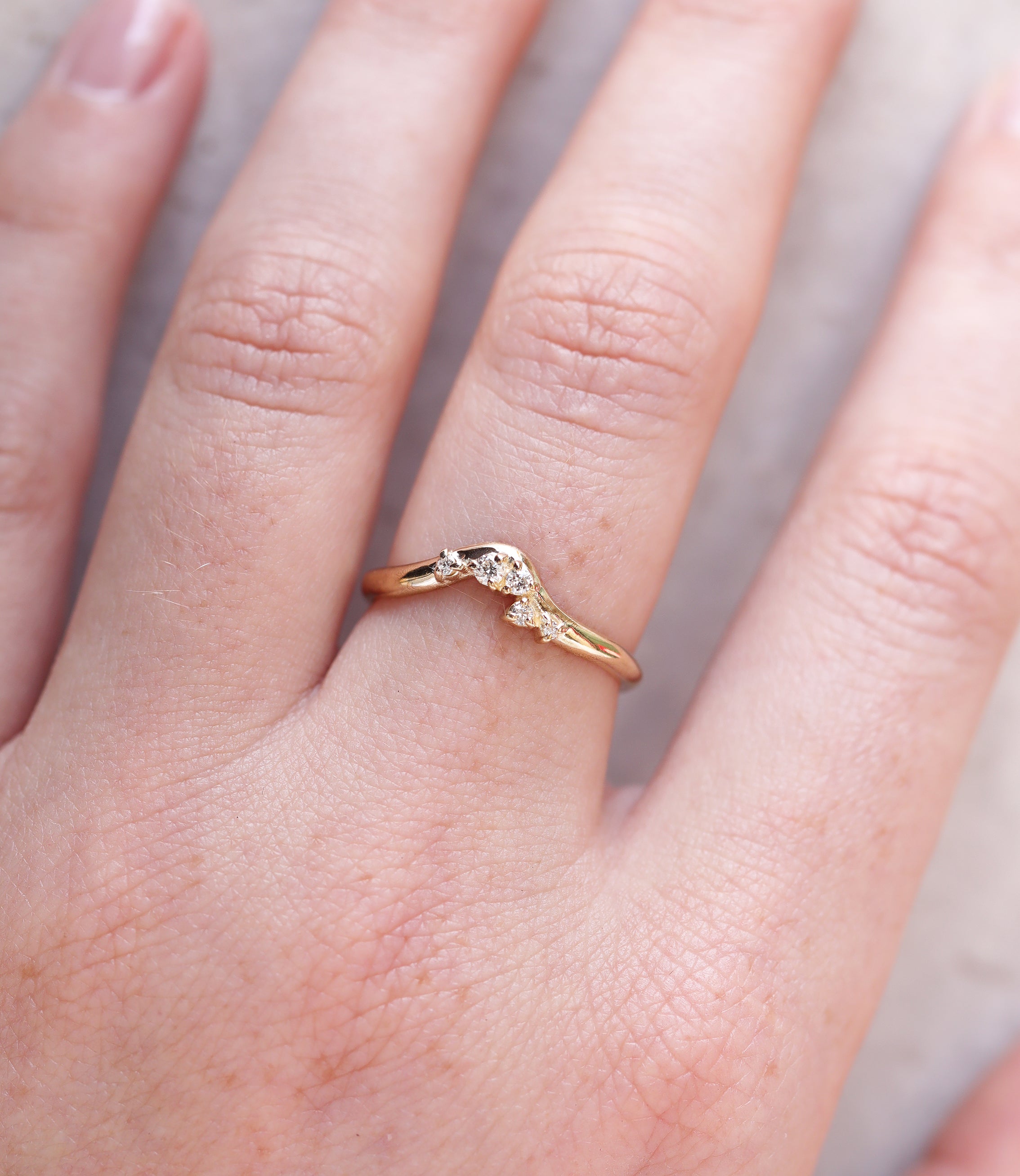 Poe Ring | white diamonds