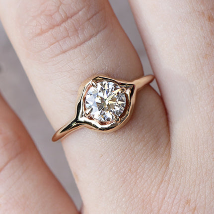 Organic Solitaire | round diamond