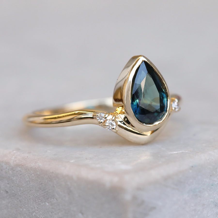 1.10ct Sapphire Ring | One Of A Kind