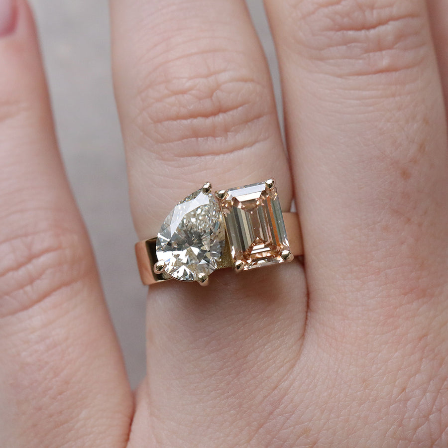 4.06ct Toi et Moi Pear & Emerald Diamond | One Of A Kind