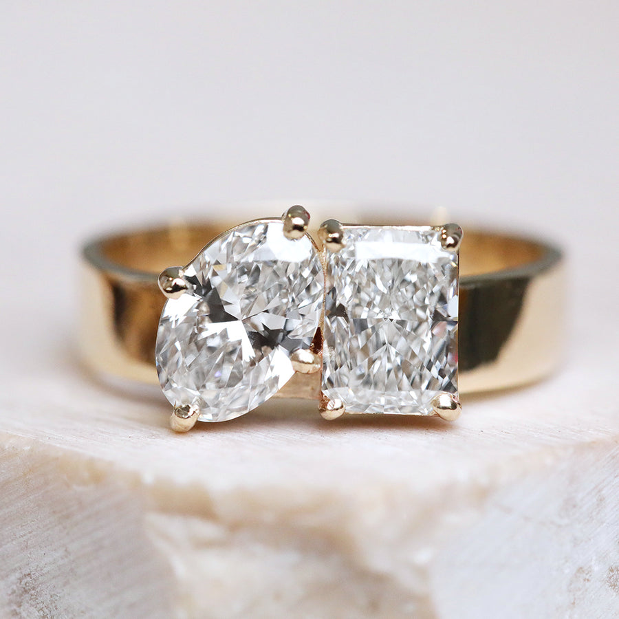 2.09ct Toi et Moi Oval & Radiant Diamond | One Of A Kind