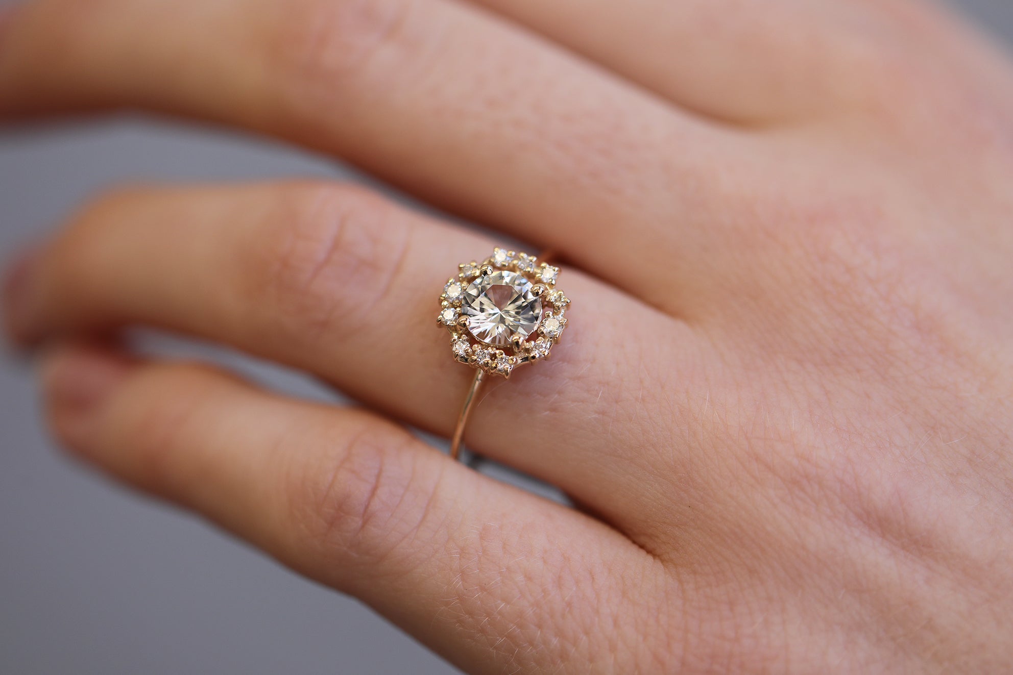 Annalise | sapphire & diamonds