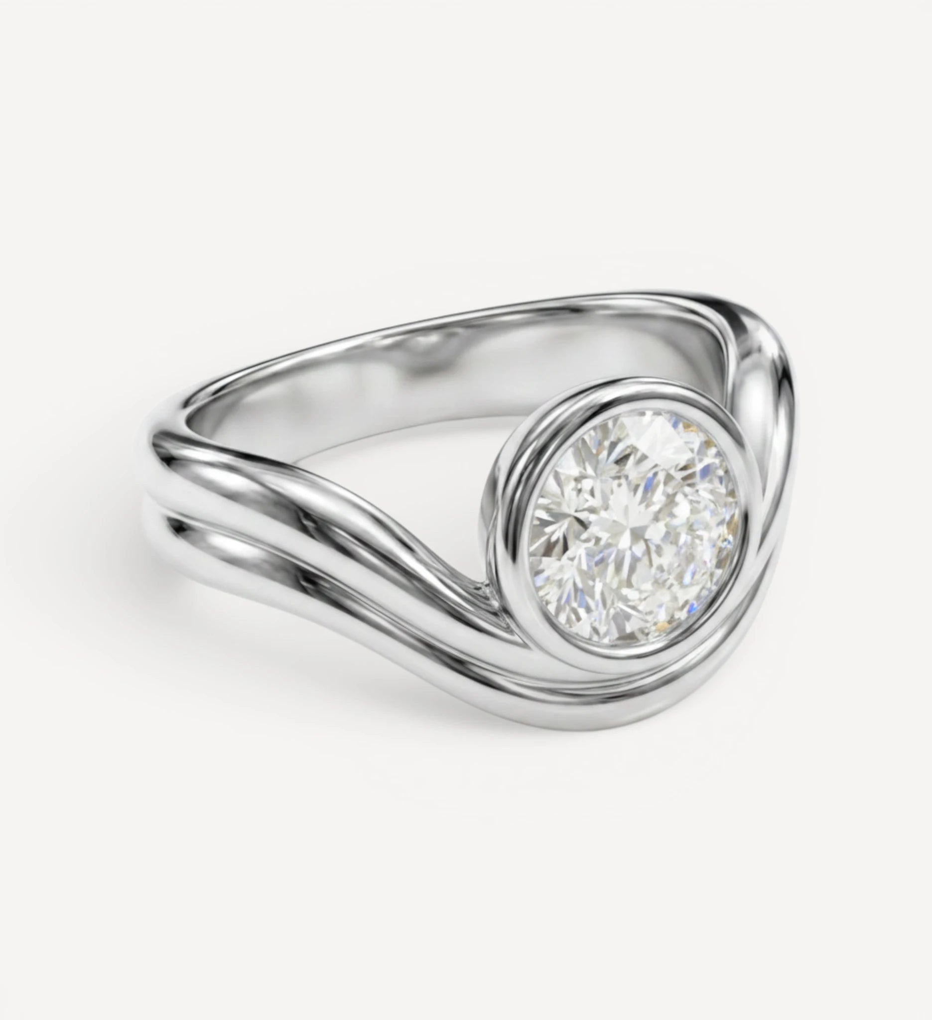 Quinn Ring | Round Diamond
