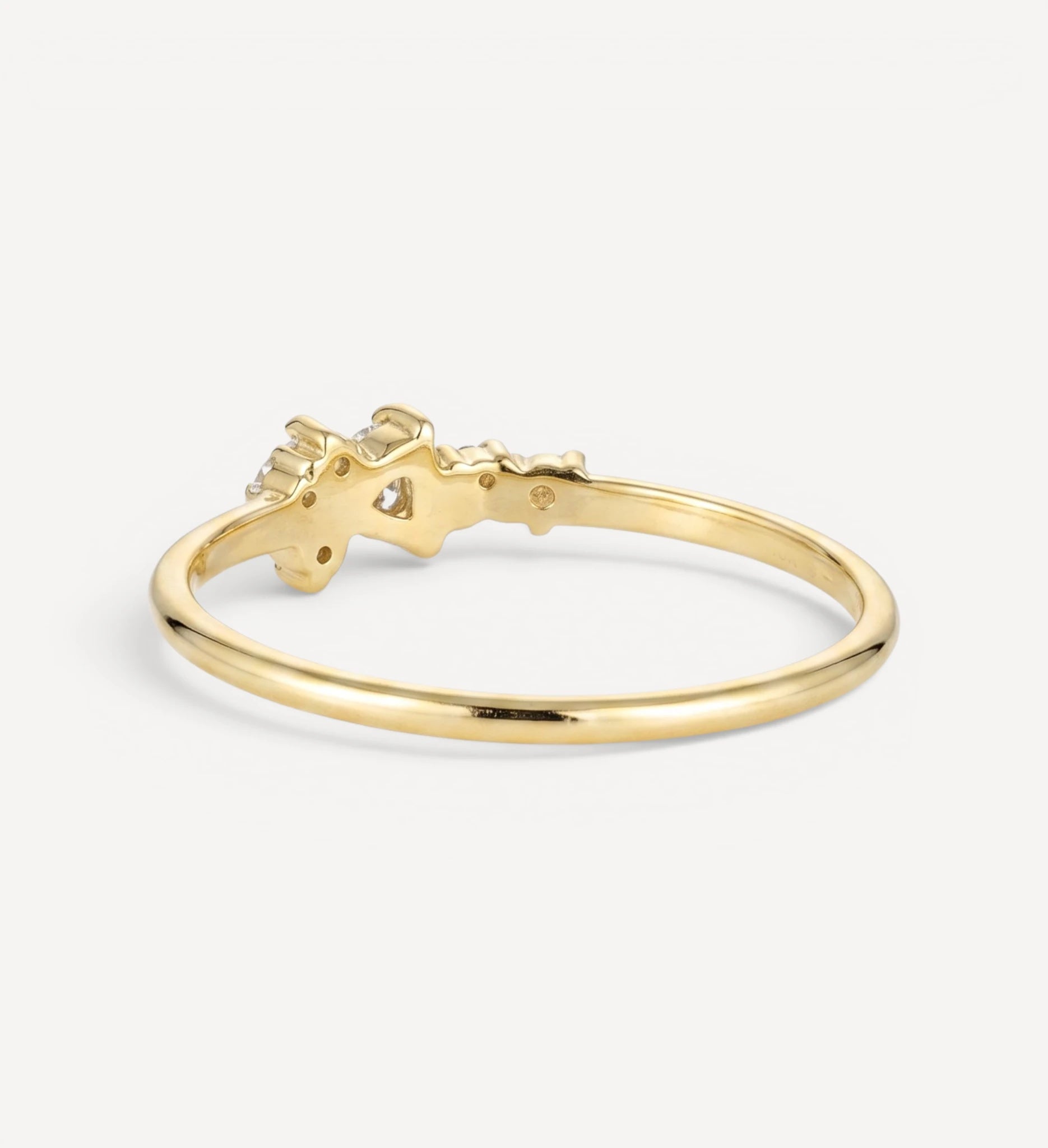 Elena Ring | white diamonds