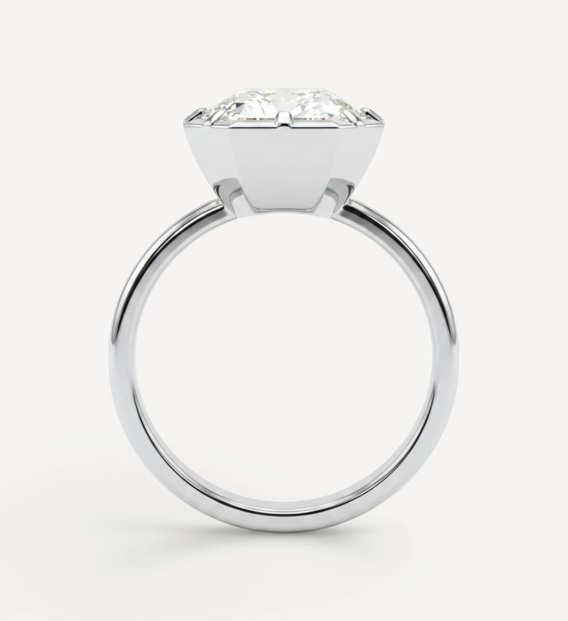 Minerva Solitaire | Cushion