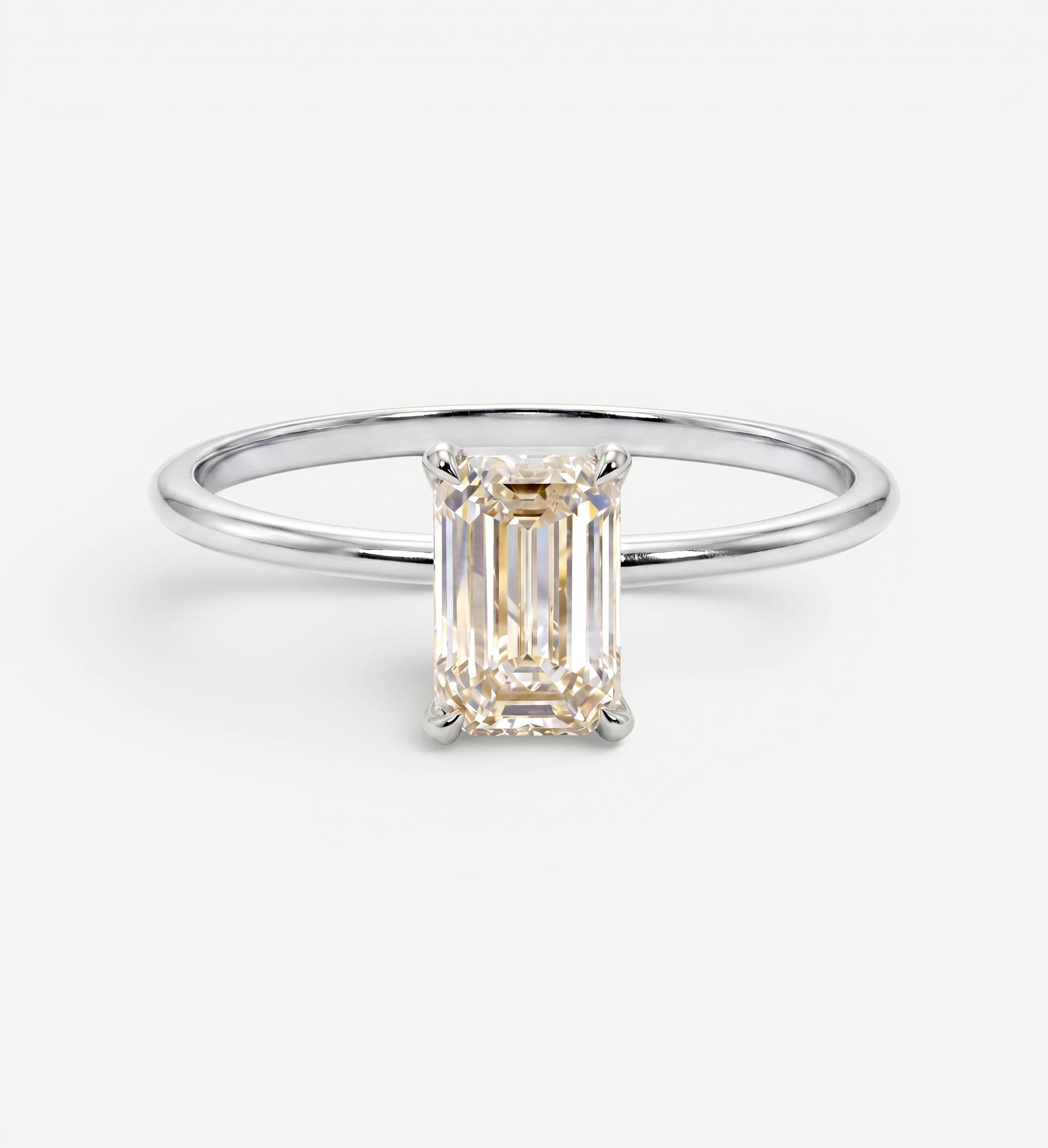Flora ring | emerald champagne diamond