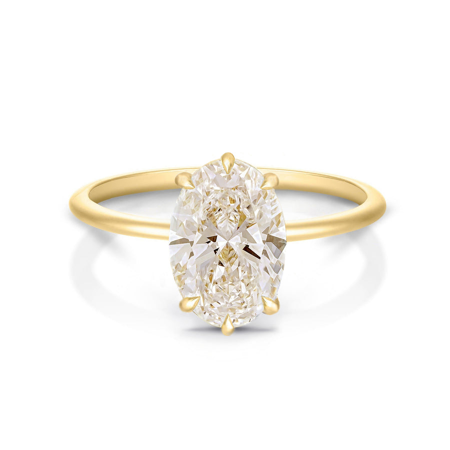 Flora ring | oval diamond halo