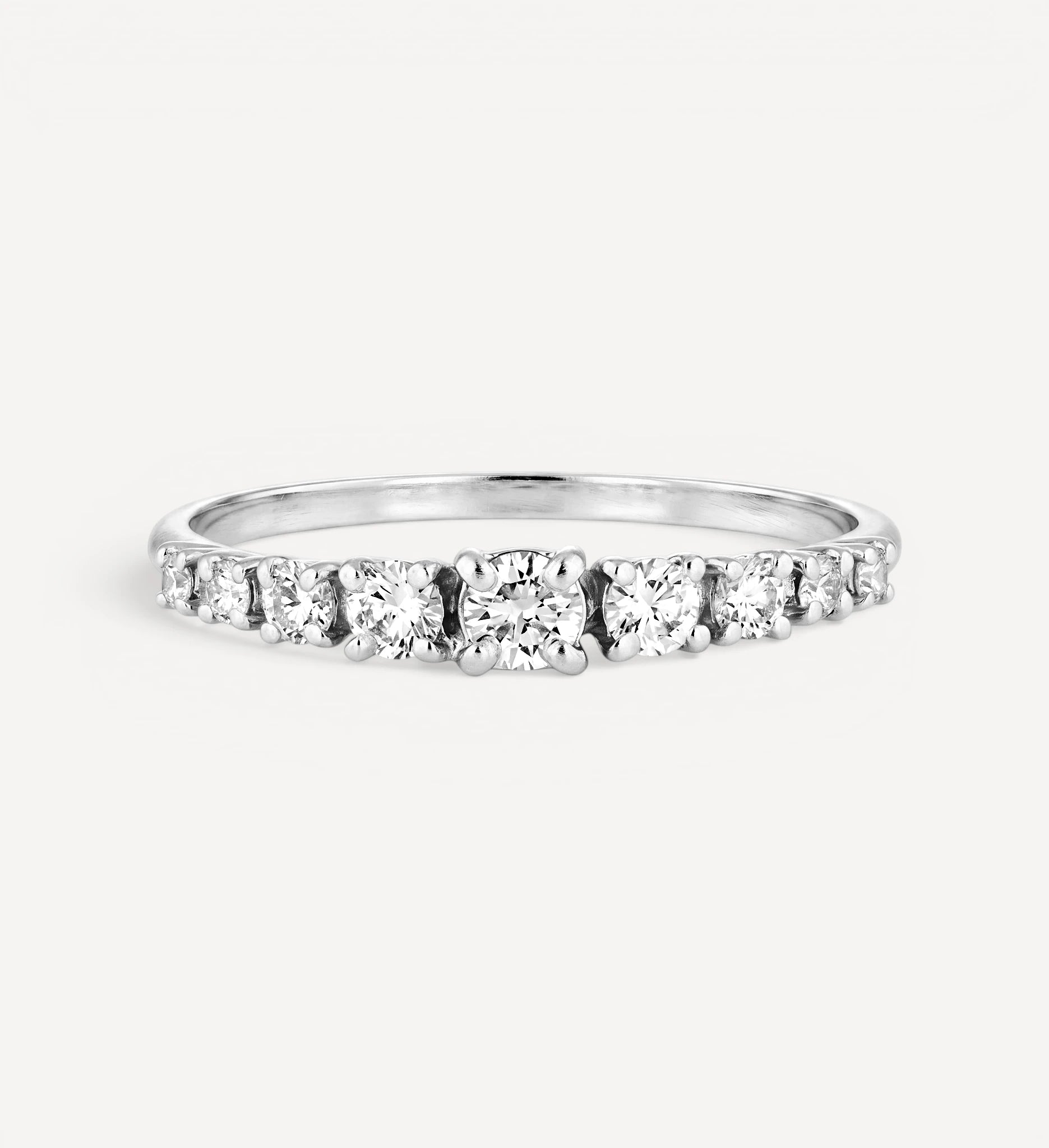 Maya medium | diamonds