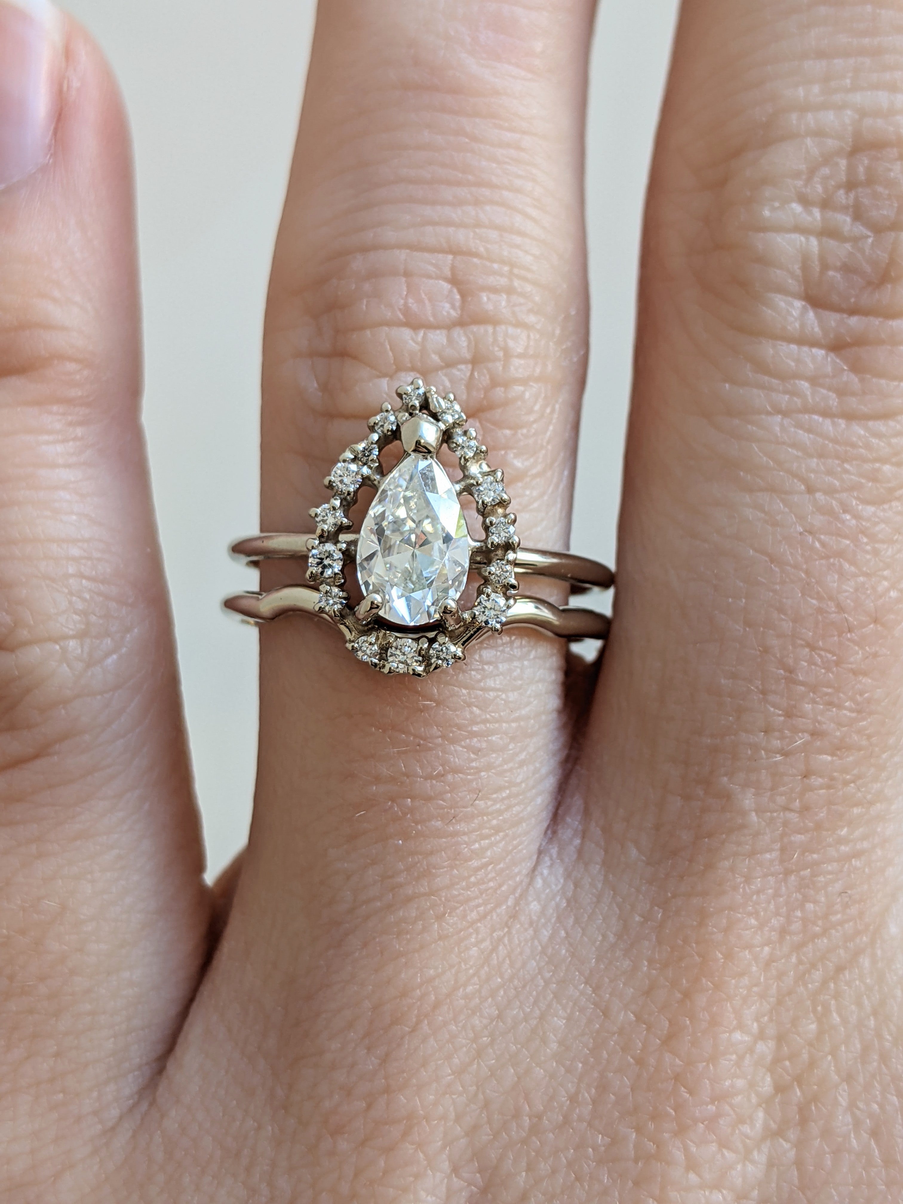 Lacey | moissanite & diamonds