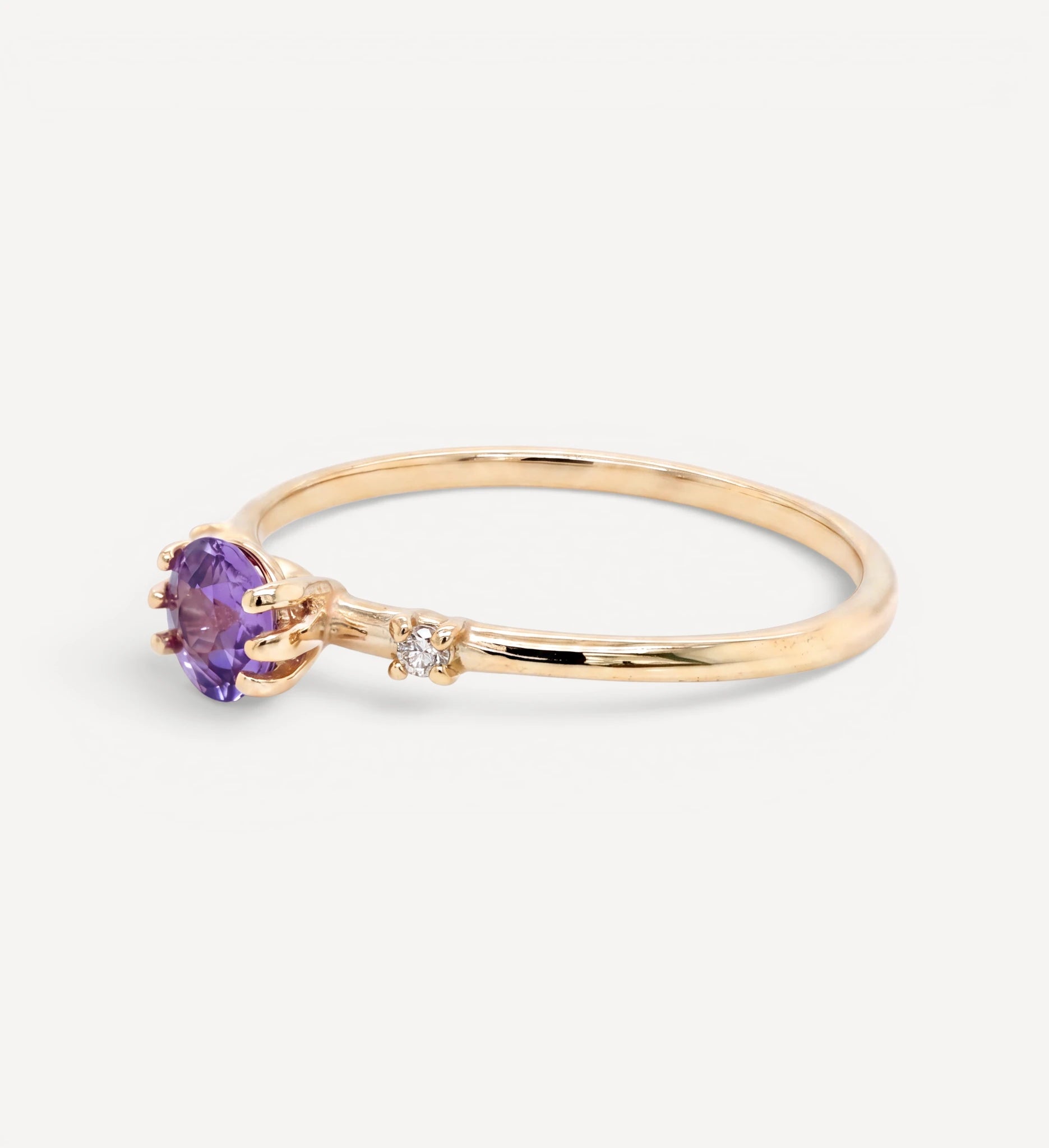 Lana II | purple sapphire & diamonds