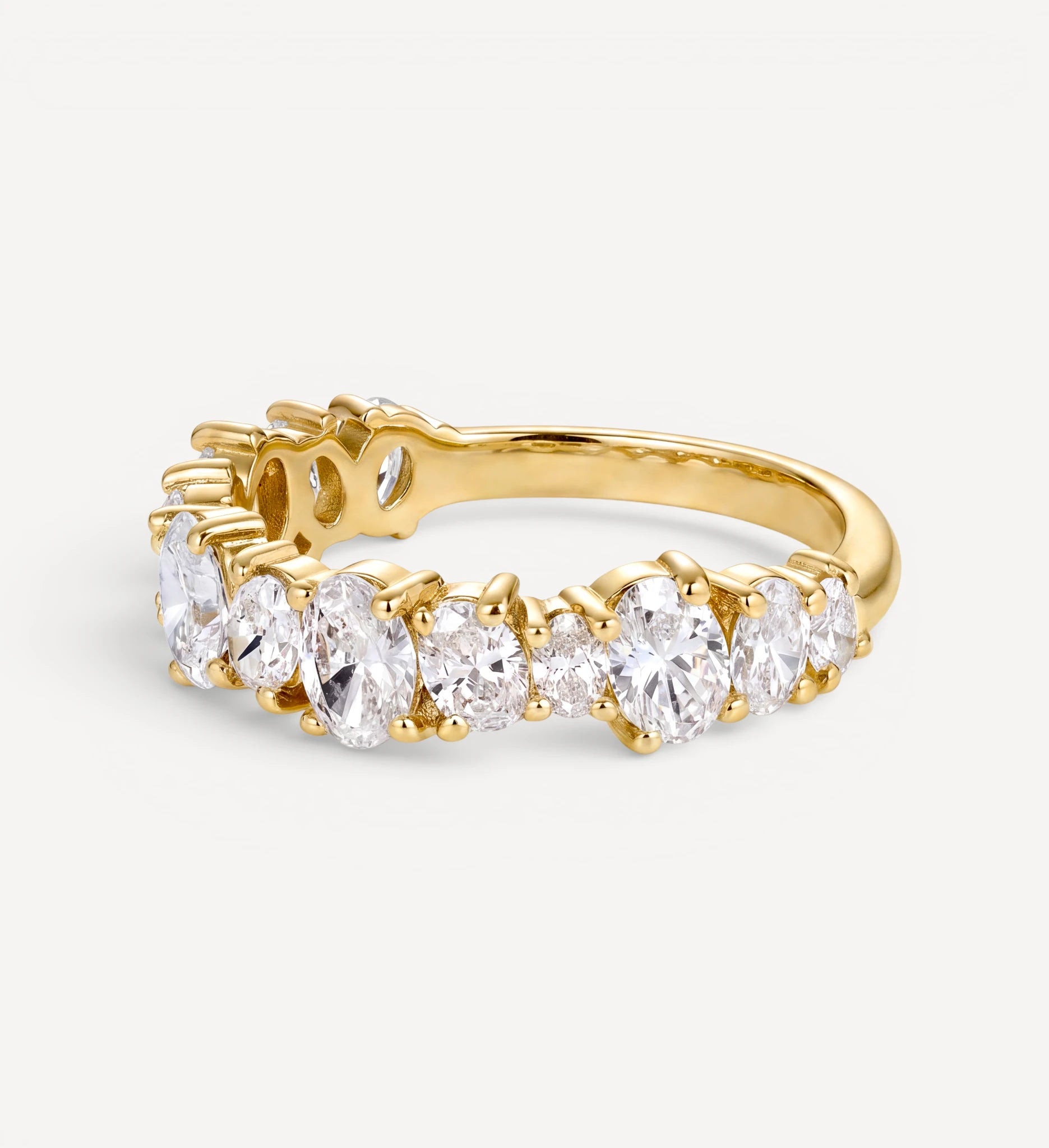 Oval Cluster Eternity ring | diamond