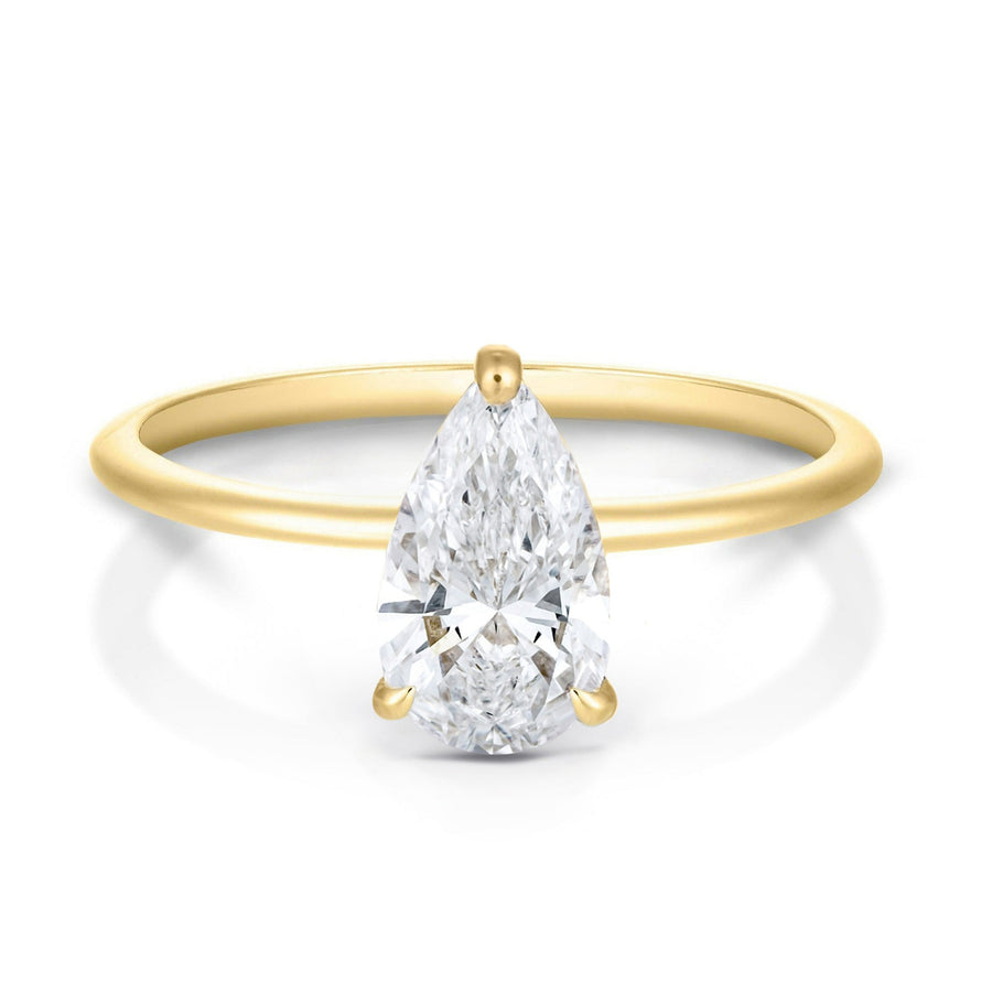 Flora ring | pear diamond halo