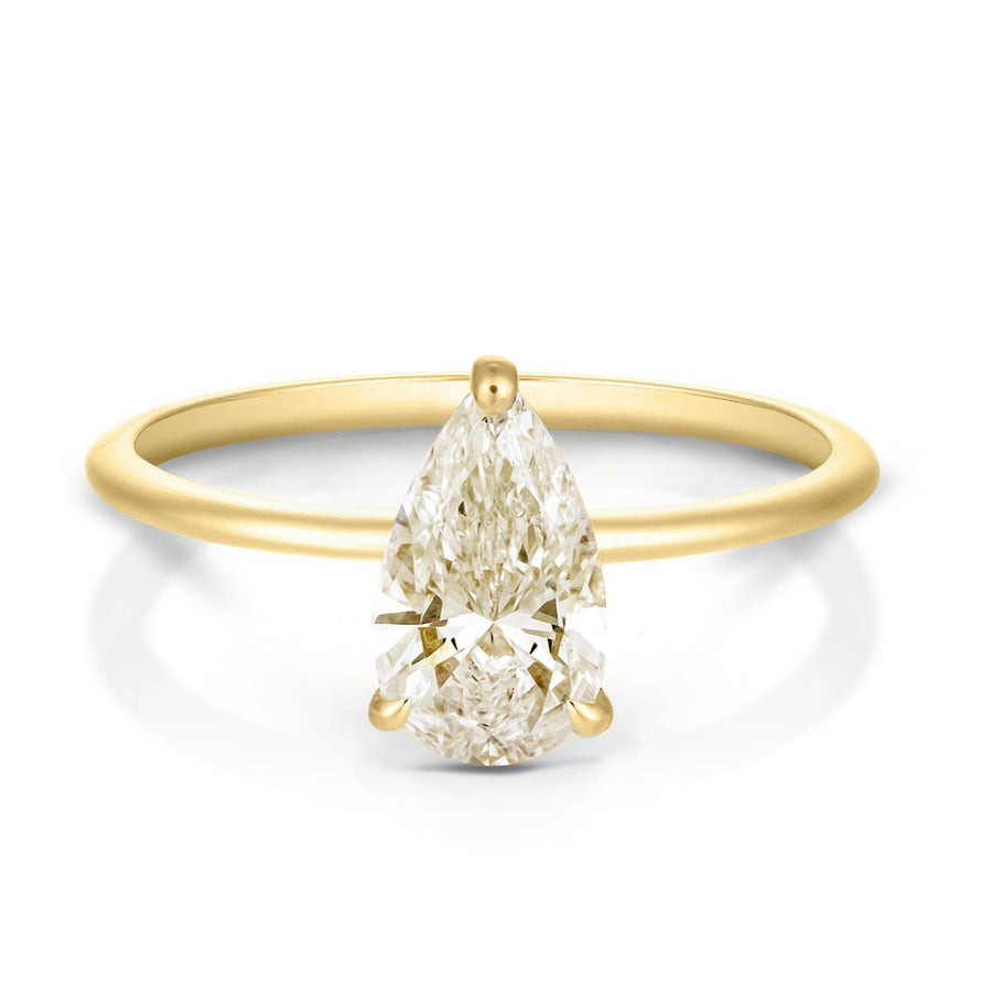 Flora ring | pear diamond halo