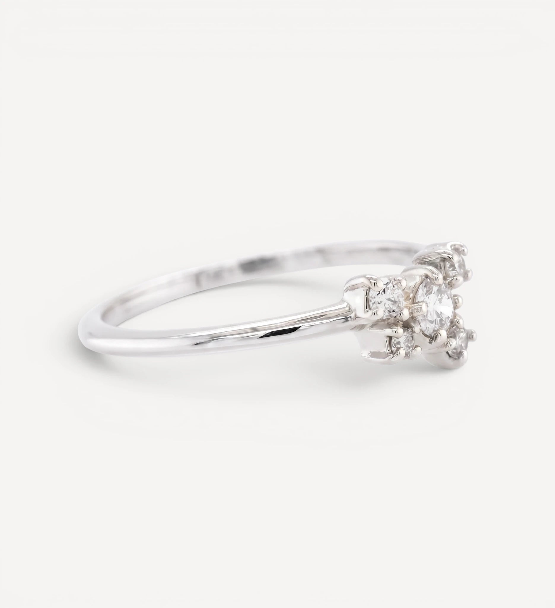 Dela Cluster ring | diamond
