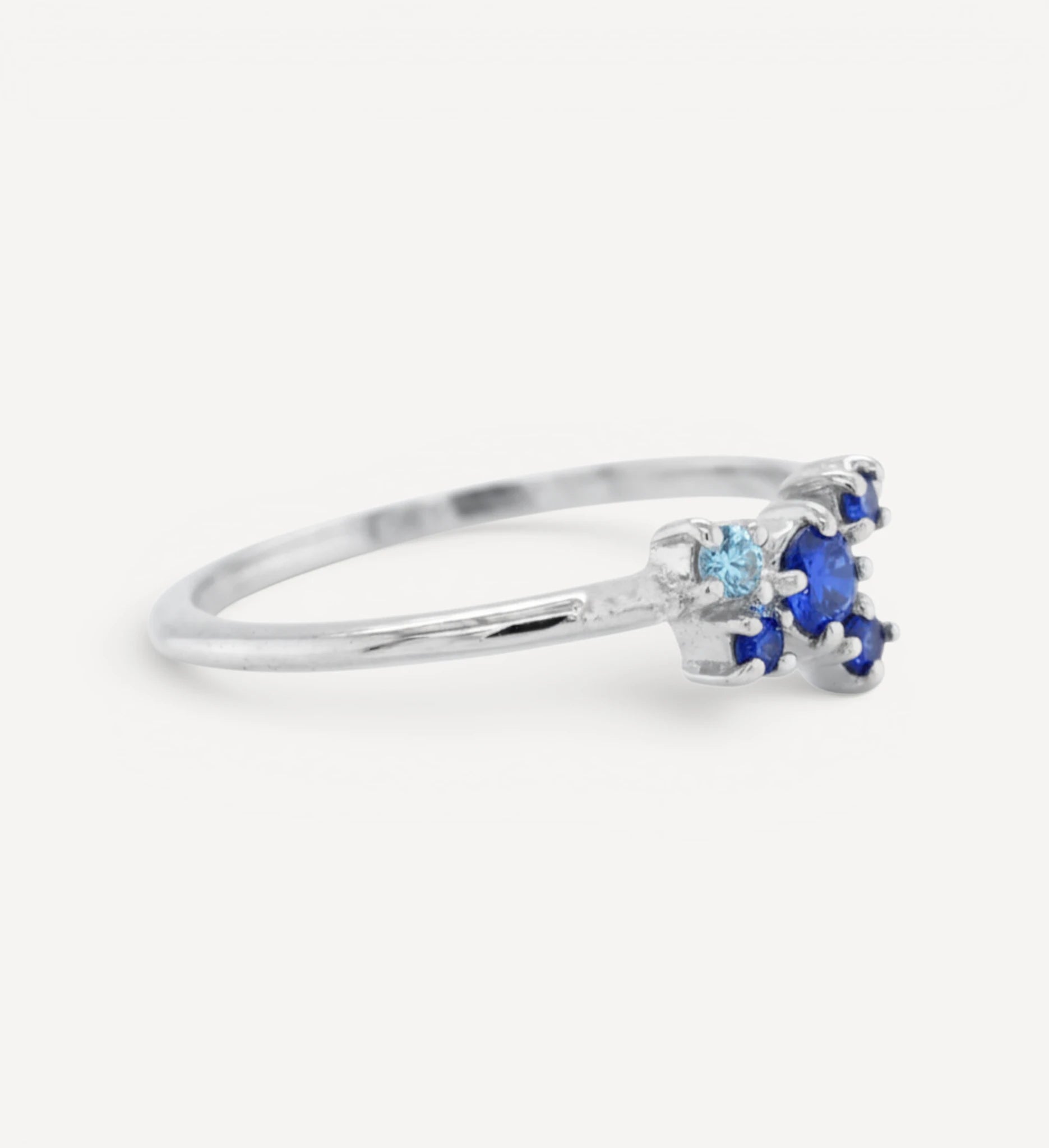 Dela Cluster ring | sapphire