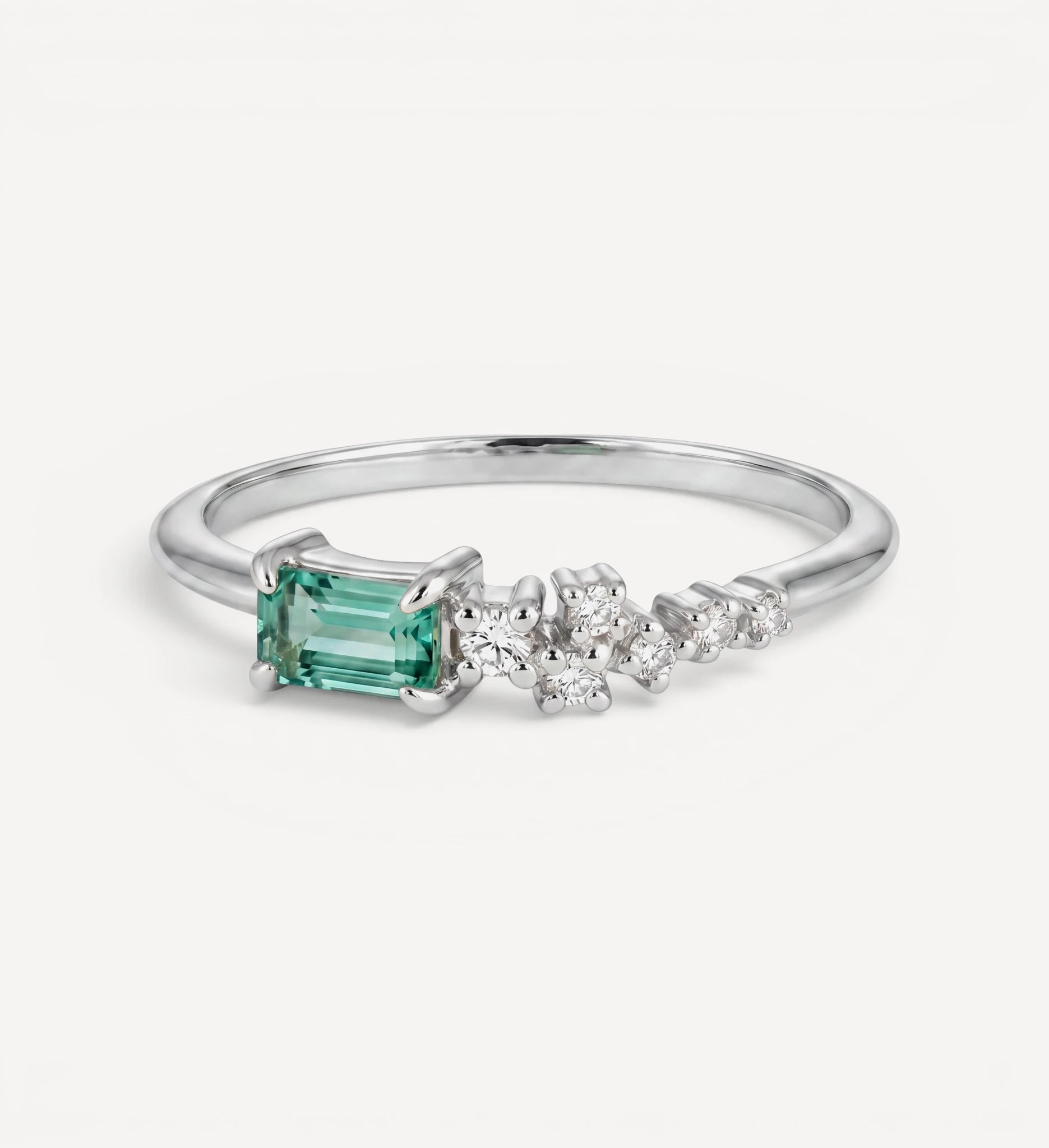 Efina ring | green sapphire